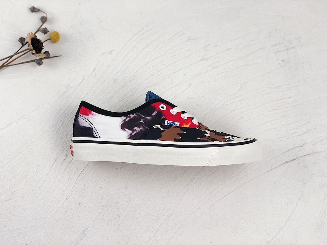 G0 VANS AUTHENTIC 44DX 安娜海姆奶牛花纹休闲鞋