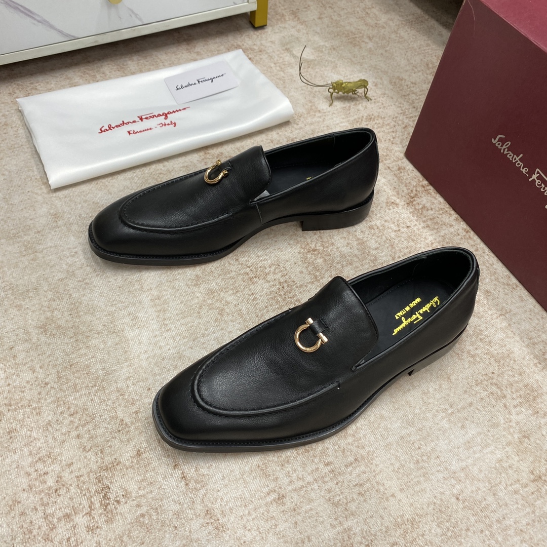 J0 。牛里🎬 Ferragamo-菲拉格慕 高端官网同步 顶级代加工厂严格工序 釆用进口牛皮面料 牛皮内里 原版大底 绅士高档风所拥有