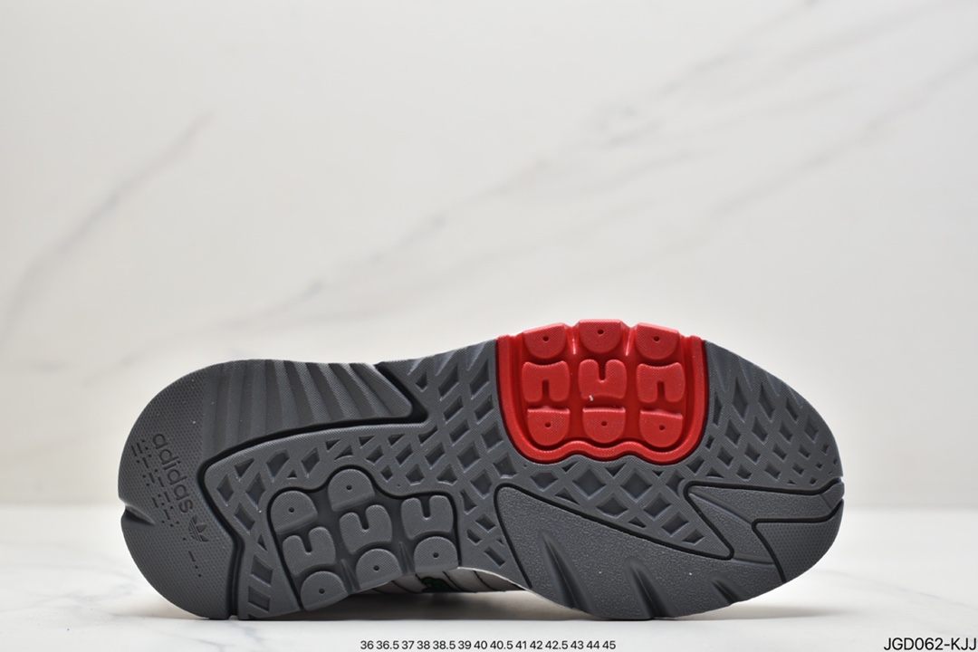 190 阿迪达斯Adidas Nite Jogger Winterized 复古休闲运动跑鞋HP9113