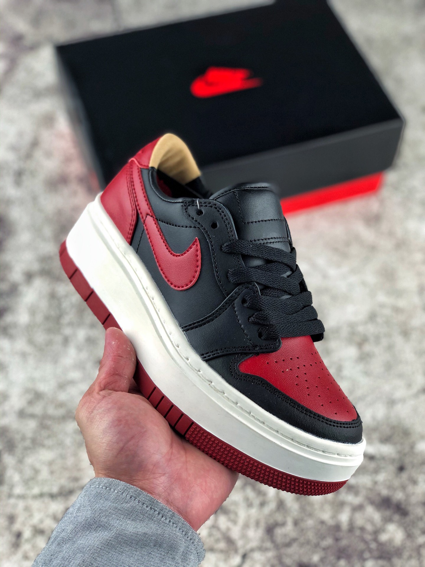 本地自取  支持放店
Air Jordan 1 Elevate Low SE 