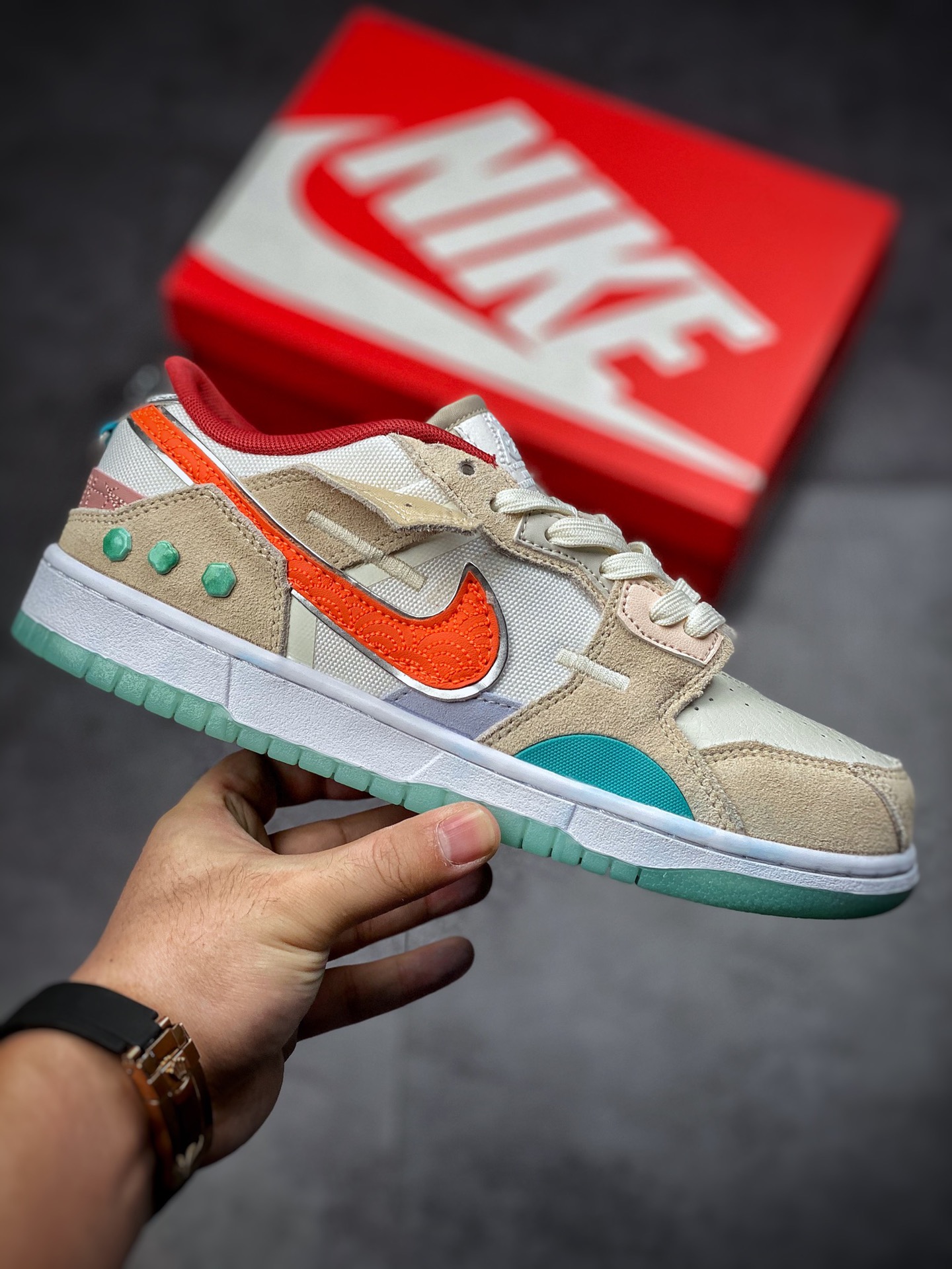 280 Nike SB Dunk SCRAP 彩色拼接缝 系列休闲气垫板鞋 DQ4975-181-莆田鞋,莆田鞋货源,高仿鞋,高仿鞋货源,安福档口,莆田高仿鞋,莆田鞋批发,高仿鞋批发,莆田高仿运动鞋,高仿运动鞋,莆田运动鞋 280 Nike SB Dunk SCRAP 彩色拼接缝 系列休闲气垫板鞋 DQ4975-181