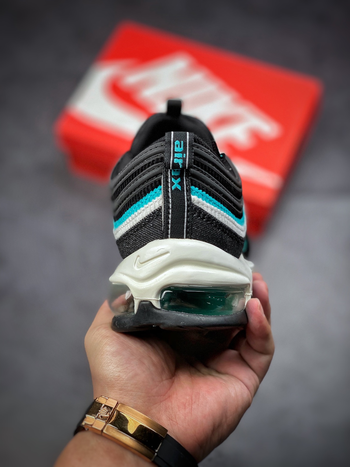 240 AIR MAX 97 黑蓝平台特供DN1893-001-莆田鞋,莆田鞋货源,高仿鞋,高仿鞋货源,安福档口,莆田高仿鞋,莆田鞋批发,高仿鞋批发,莆田高仿运动鞋,高仿运动鞋,莆田运动鞋 240 AIR MAX 97 黑蓝平台特供DN1893-001