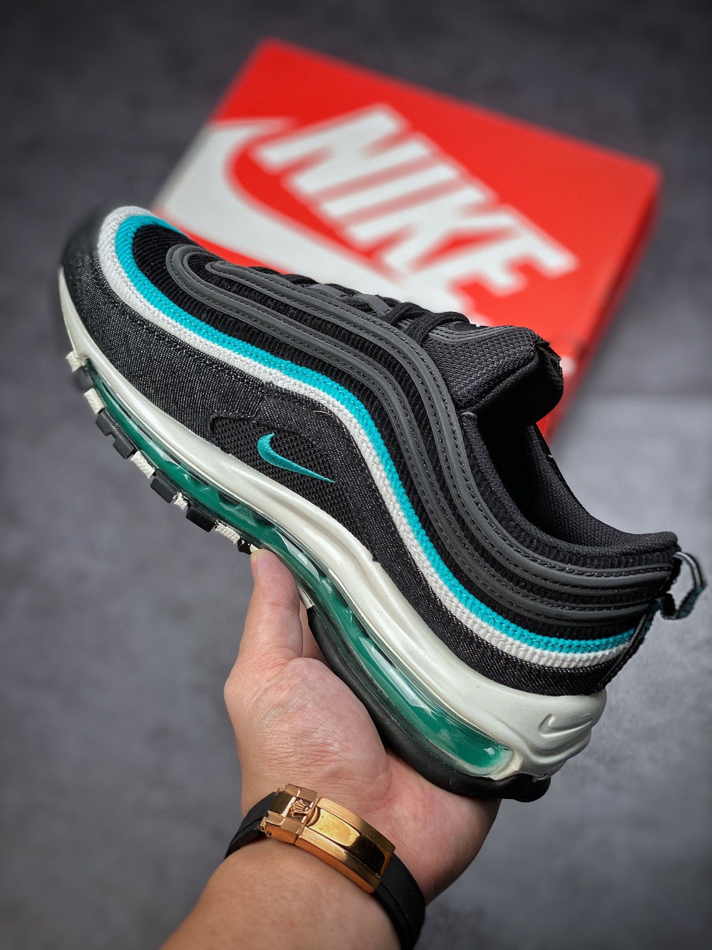 240 AIR MAX 97 黑蓝平台特供DN1893-001-莆田鞋,莆田鞋货源,高仿鞋,高仿鞋货源,安福档口,莆田高仿鞋,莆田鞋批发,高仿鞋批发,莆田高仿运动鞋,高仿运动鞋,莆田运动鞋 240 AIR MAX 97 黑蓝平台特供DN1893-001