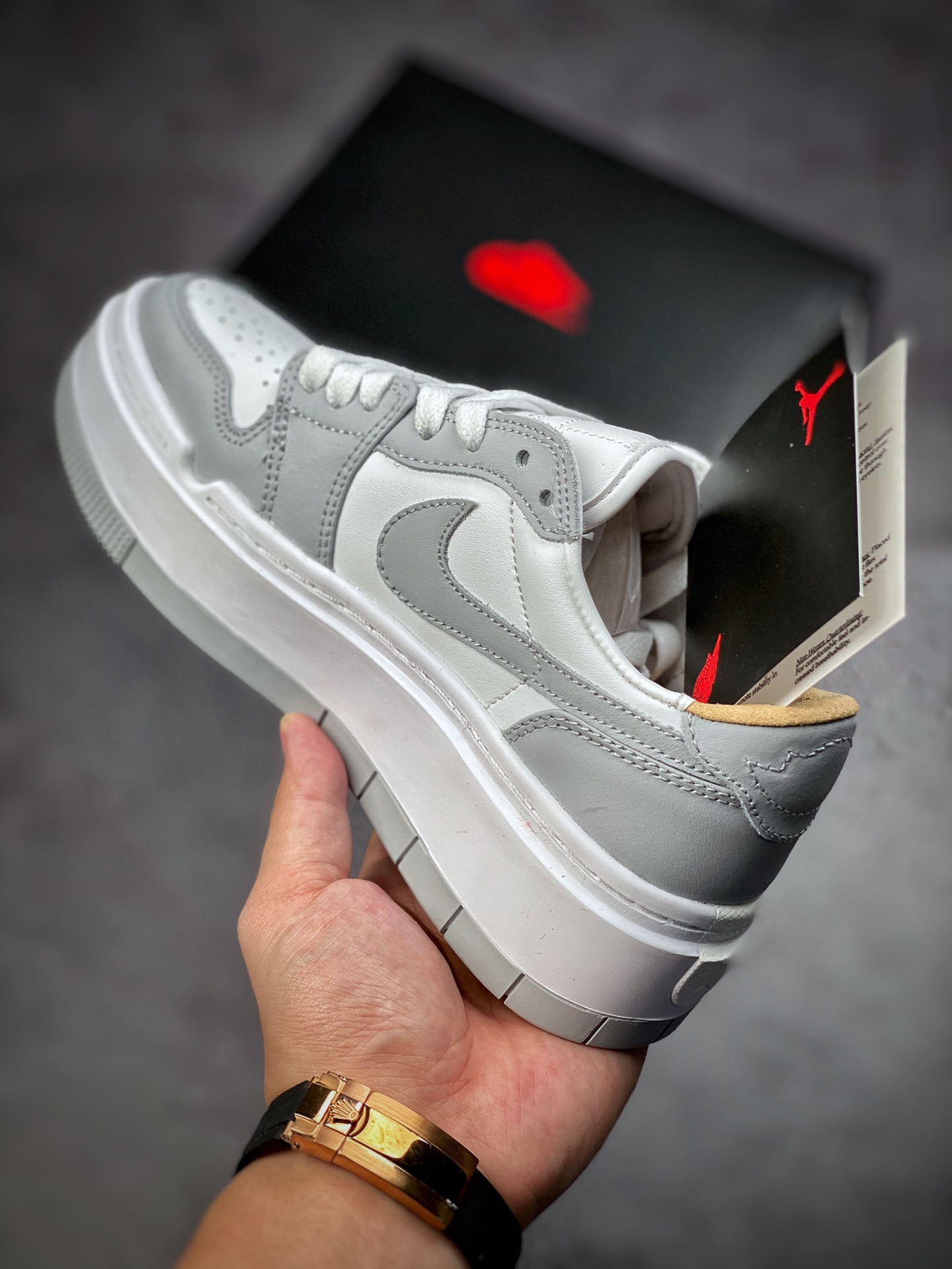 180  Air Jordan 1 Elevate Low SE”Wolf Grey” 烟灰配色 DH7004-100