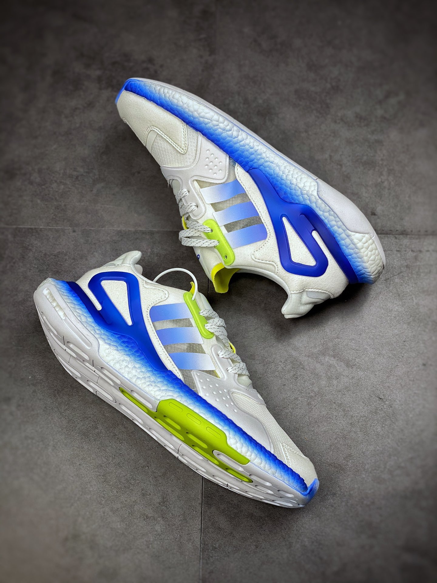 220  Adidas Day Jogger 夜行者二代  Get版运动鞋GG4988