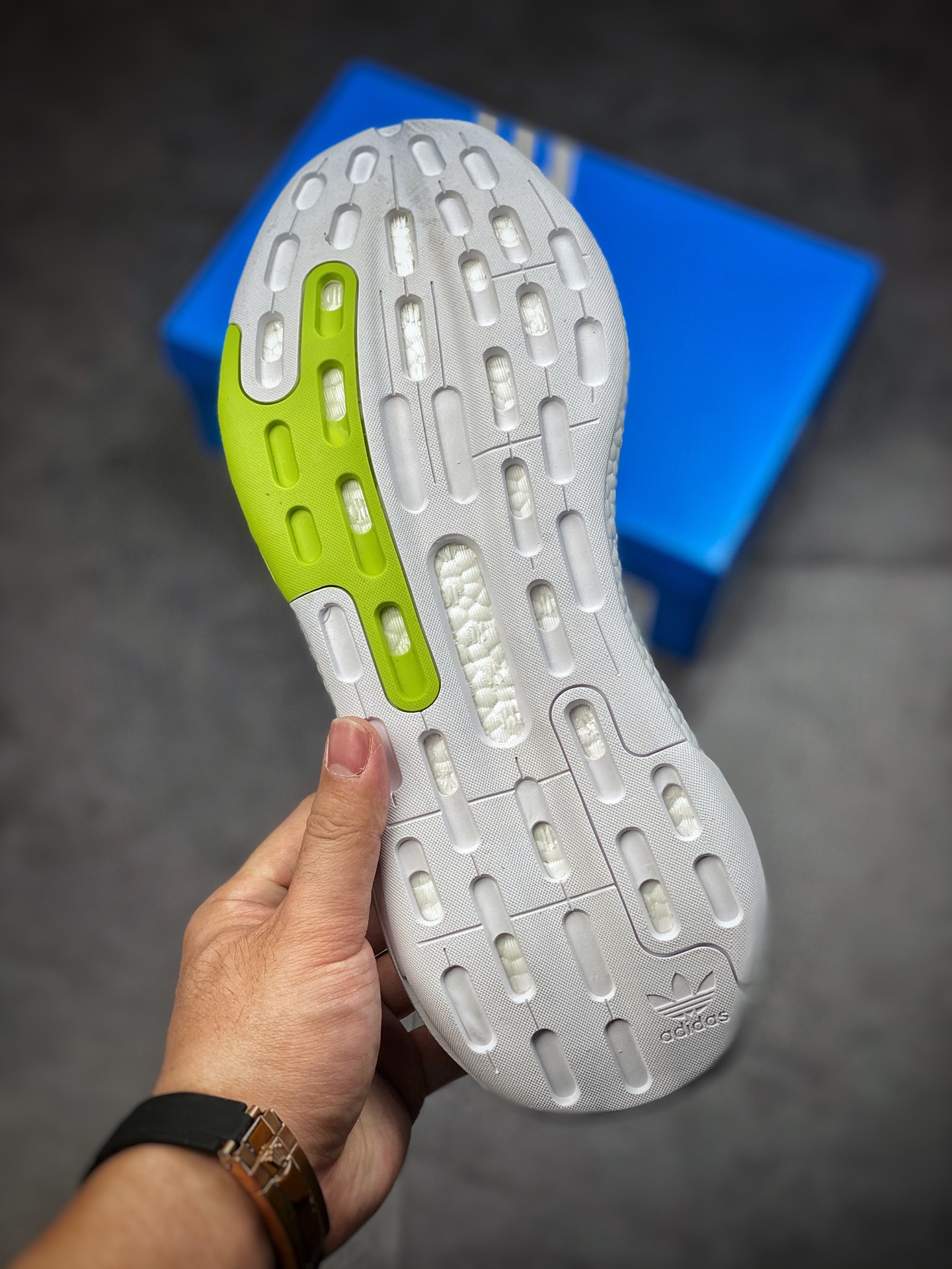 220  Adidas Day Jogger 夜行者二代  Get版运动鞋GG4988