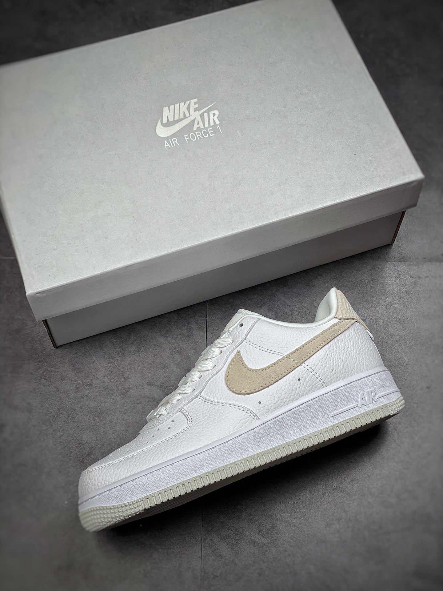 220  Nike Air Force 1 Low 07 白灰翻毛钩 原楦头原纸板 打造纯正空军版型 CN2873-100