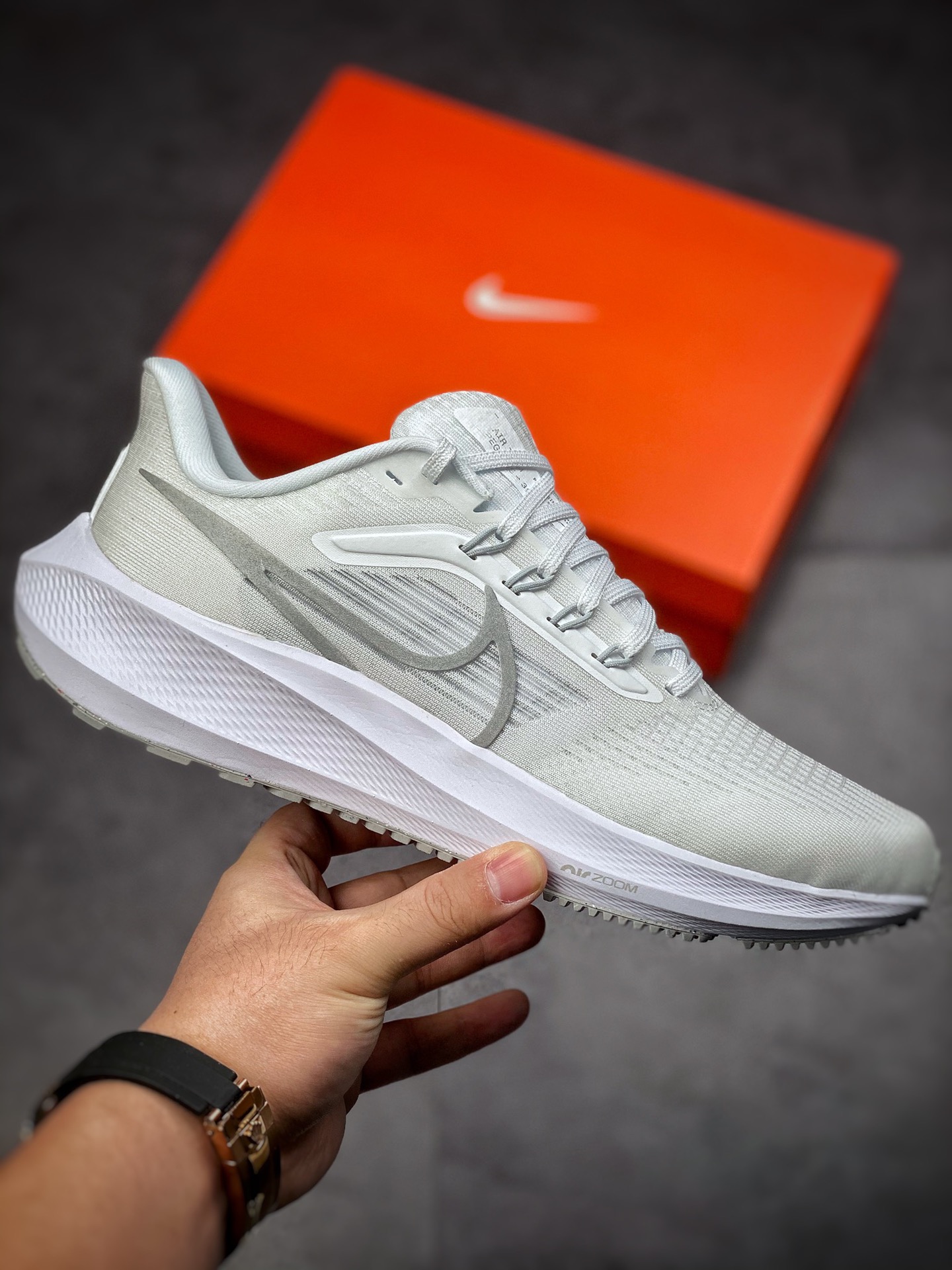 190  耐克Nike Zoom Pegasus 39代 超级飞马涡轮增压马拉松休闲运动慢跑鞋DH4071-100