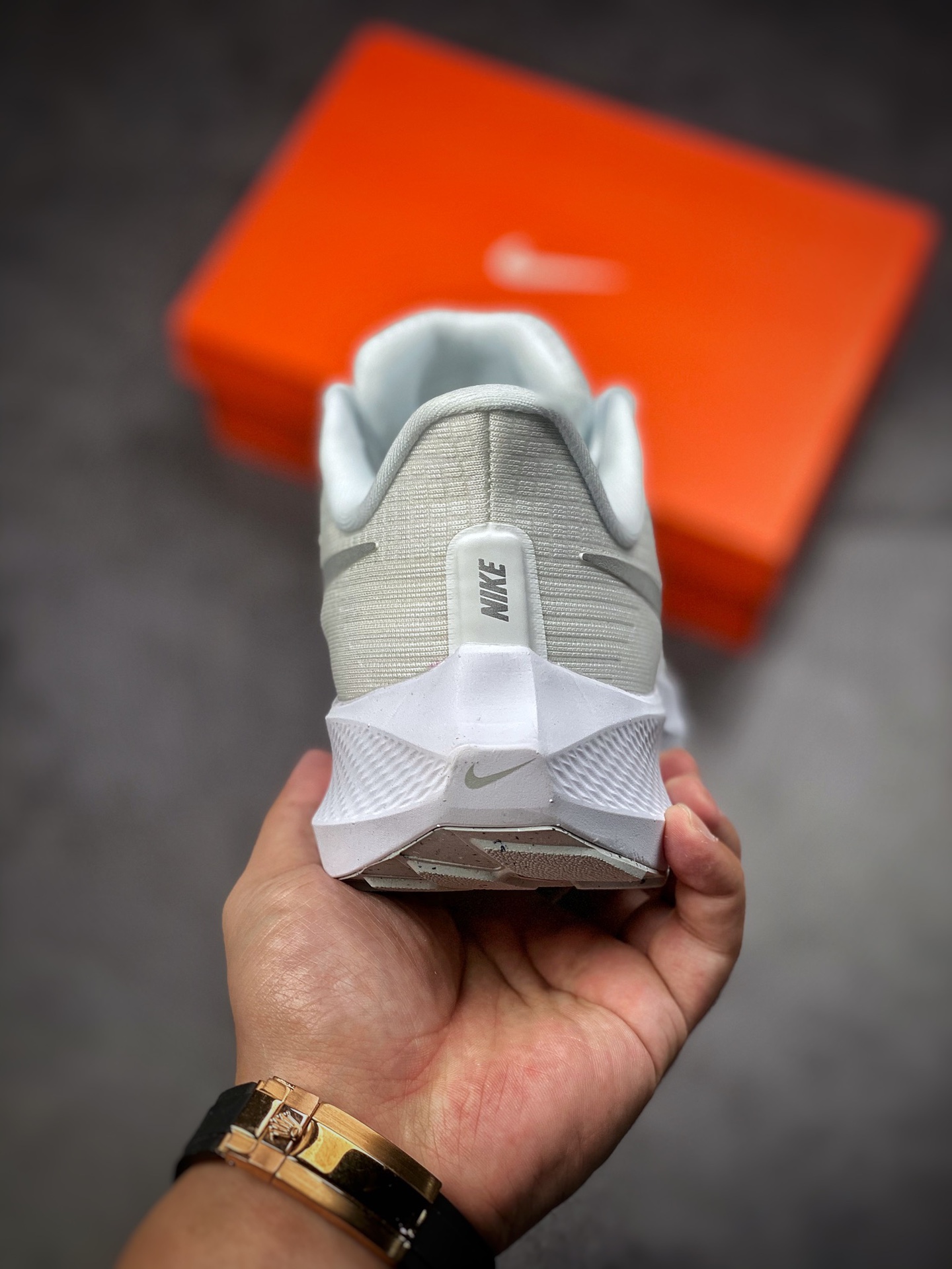 190  耐克Nike Zoom Pegasus 39代 超级飞马涡轮增压马拉松休闲运动慢跑鞋DH4071-100