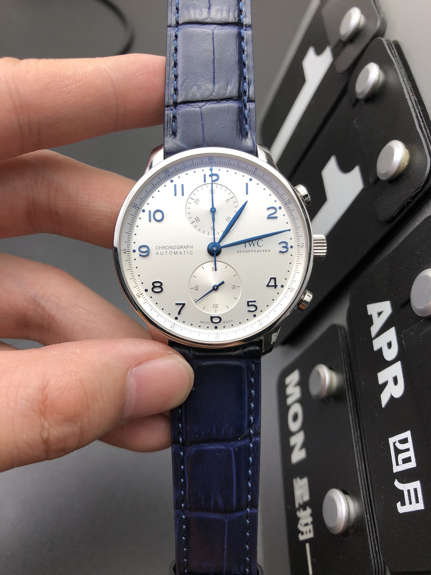 IWC 白面蓝针葡计