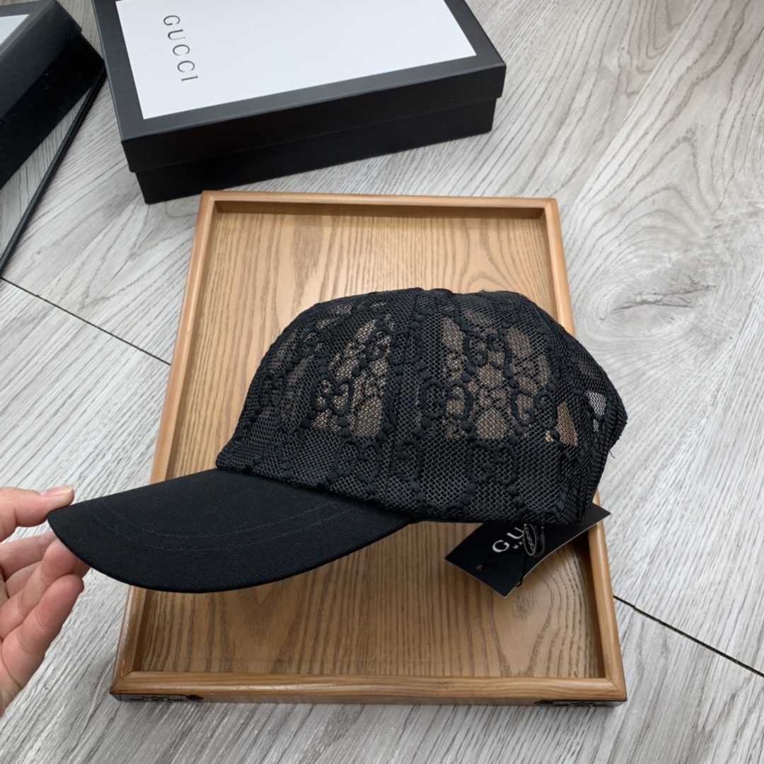 。G家。【配防尘袋】新品棒球帽！材质：纯棉！透气性好！春天挡风，夏天防晒必备单品！颜色大气！款式新颖别致