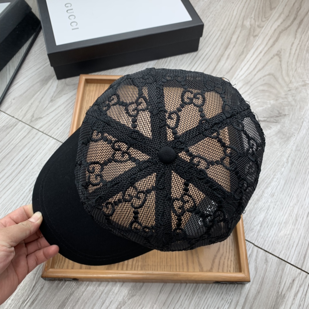 。G家。【配防尘袋】新品棒球帽！材质：纯棉！透气性好！春天挡风，夏天防晒必备单品！颜色大气！款式新颖别致