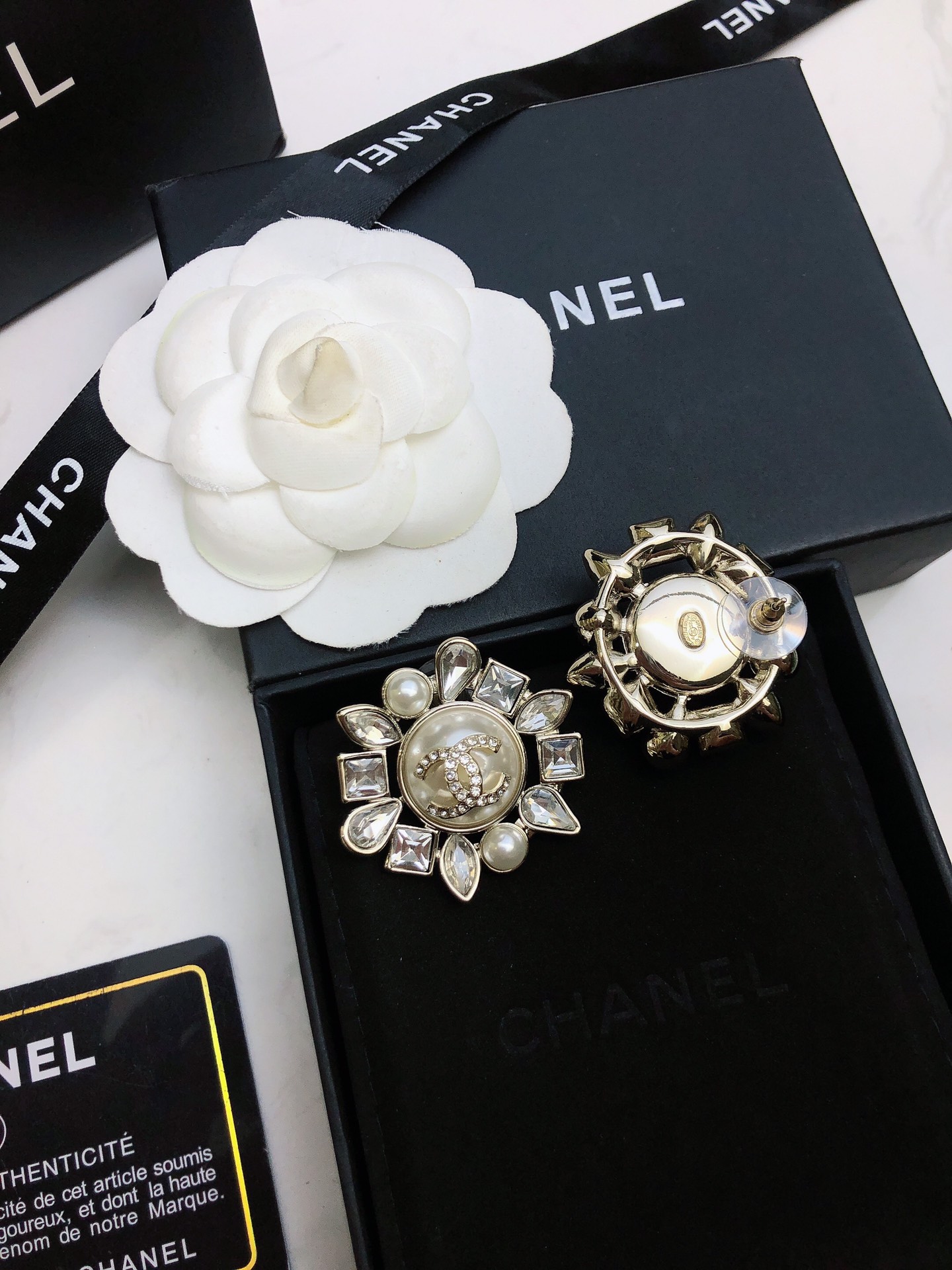 最新新款出货【Chanel香奈儿】太阳花耳钉 ,黄铜 银针 不过敏 不掉色 无售后 5
