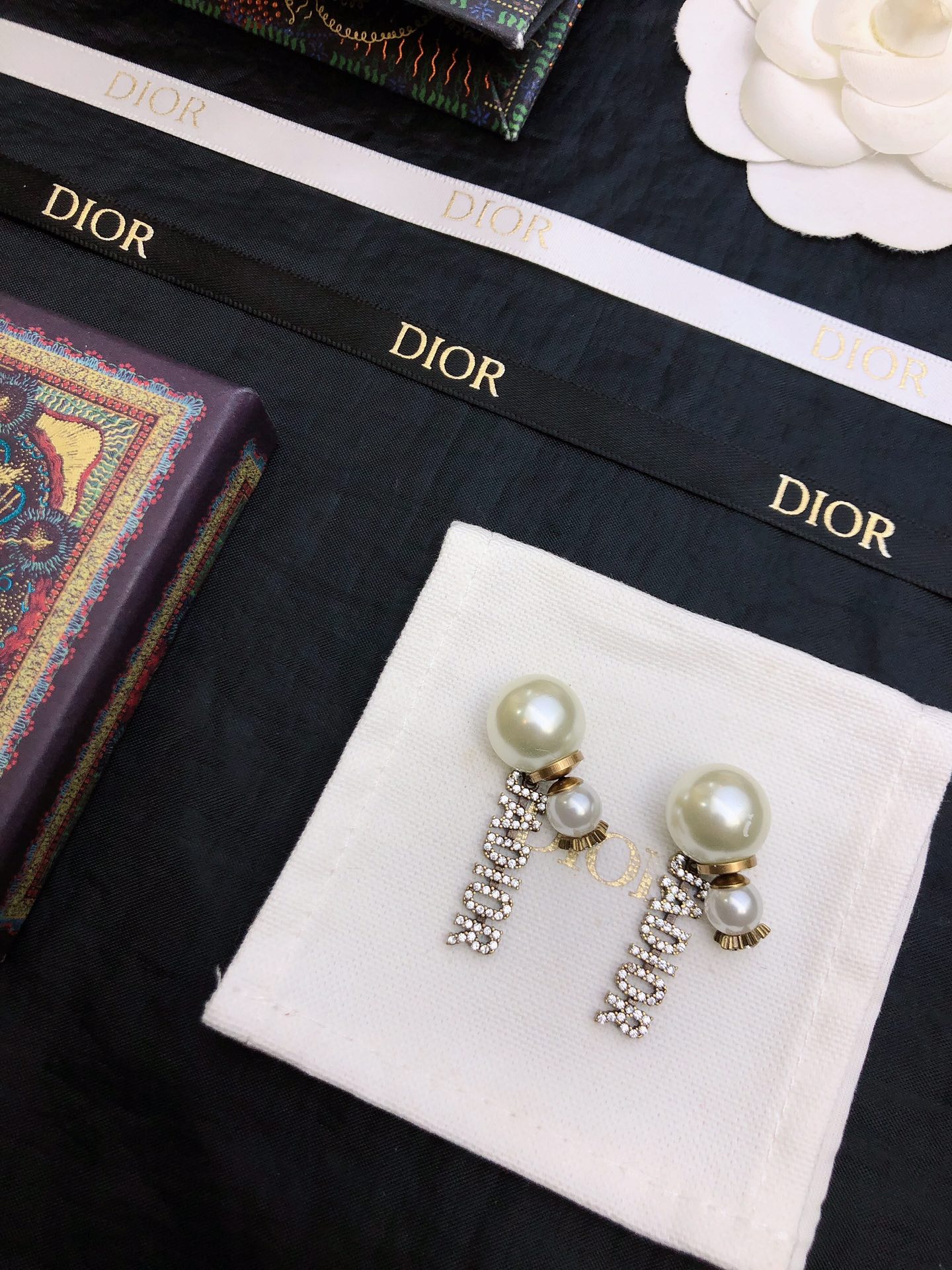 dior tribales silver pearl letter earrings
