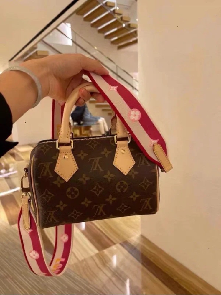 루이비통 M46048 가방 Louis Vuitton
