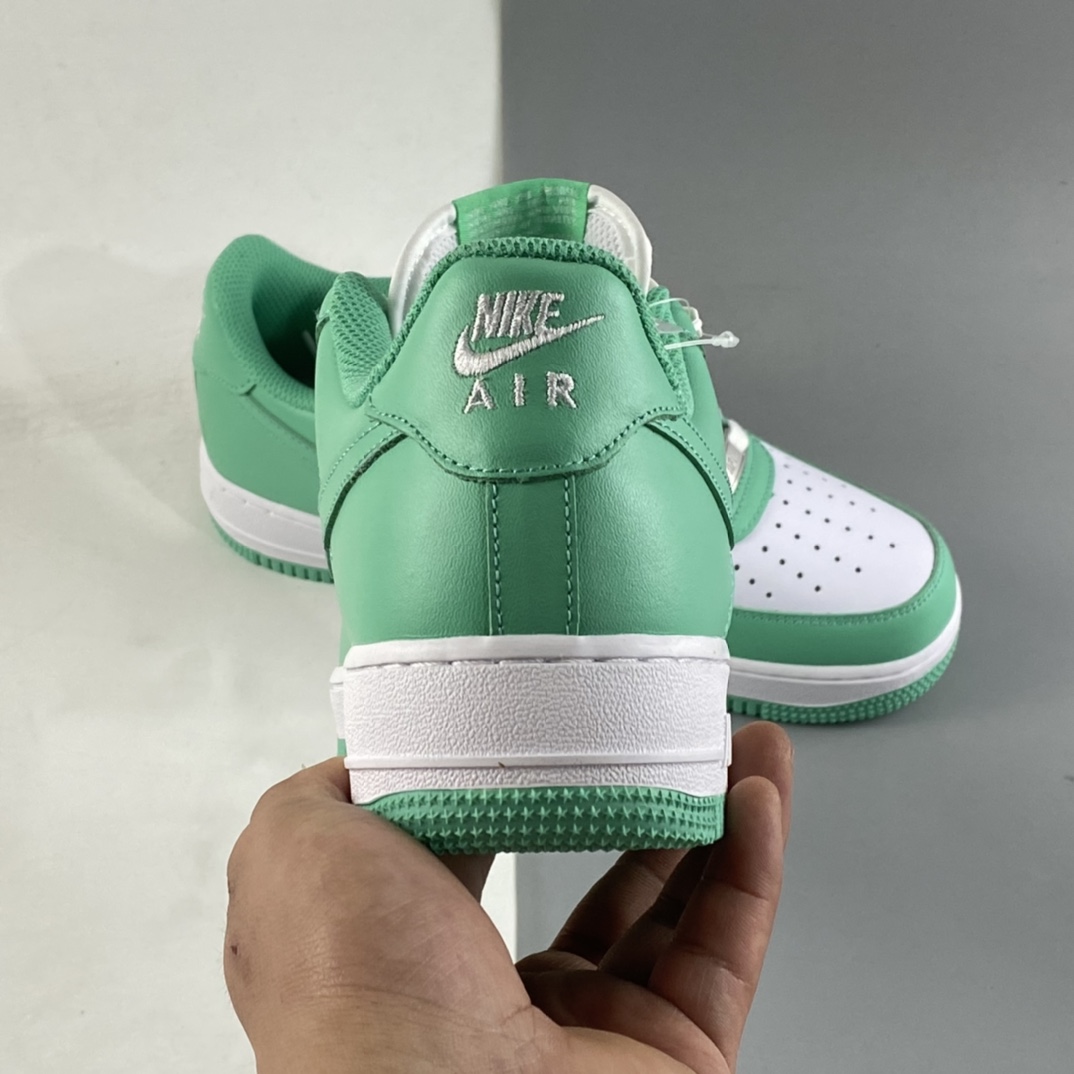 P240  Nk Air Force 1’07 Low  空军一号低帮运动休闲板鞋 BS8871-104