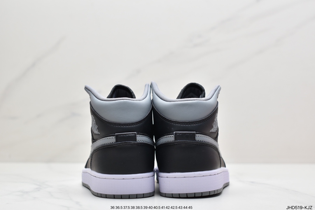 190 耐克Air Jordan 1 Shadow 无疑是 Air Jordan 系列中最受欢迎的配色之一BQ6472-007