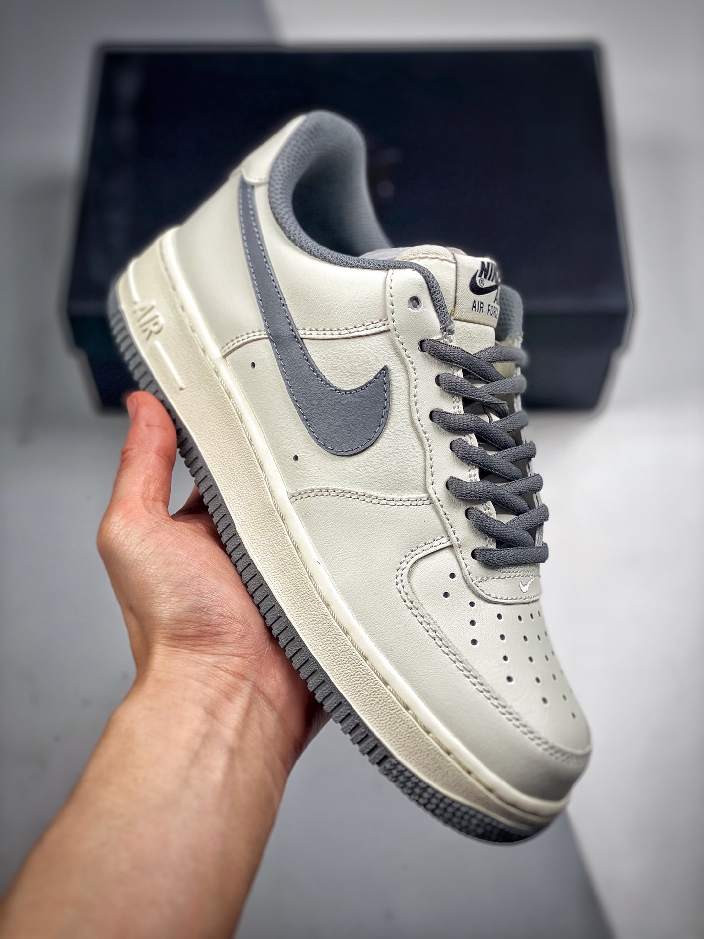 -3 Nike Air Force 1 Low '07 gris claro con swoosh Fuerza Aérea Uno zapatilla casual de caña baja cuero personalizado de…
