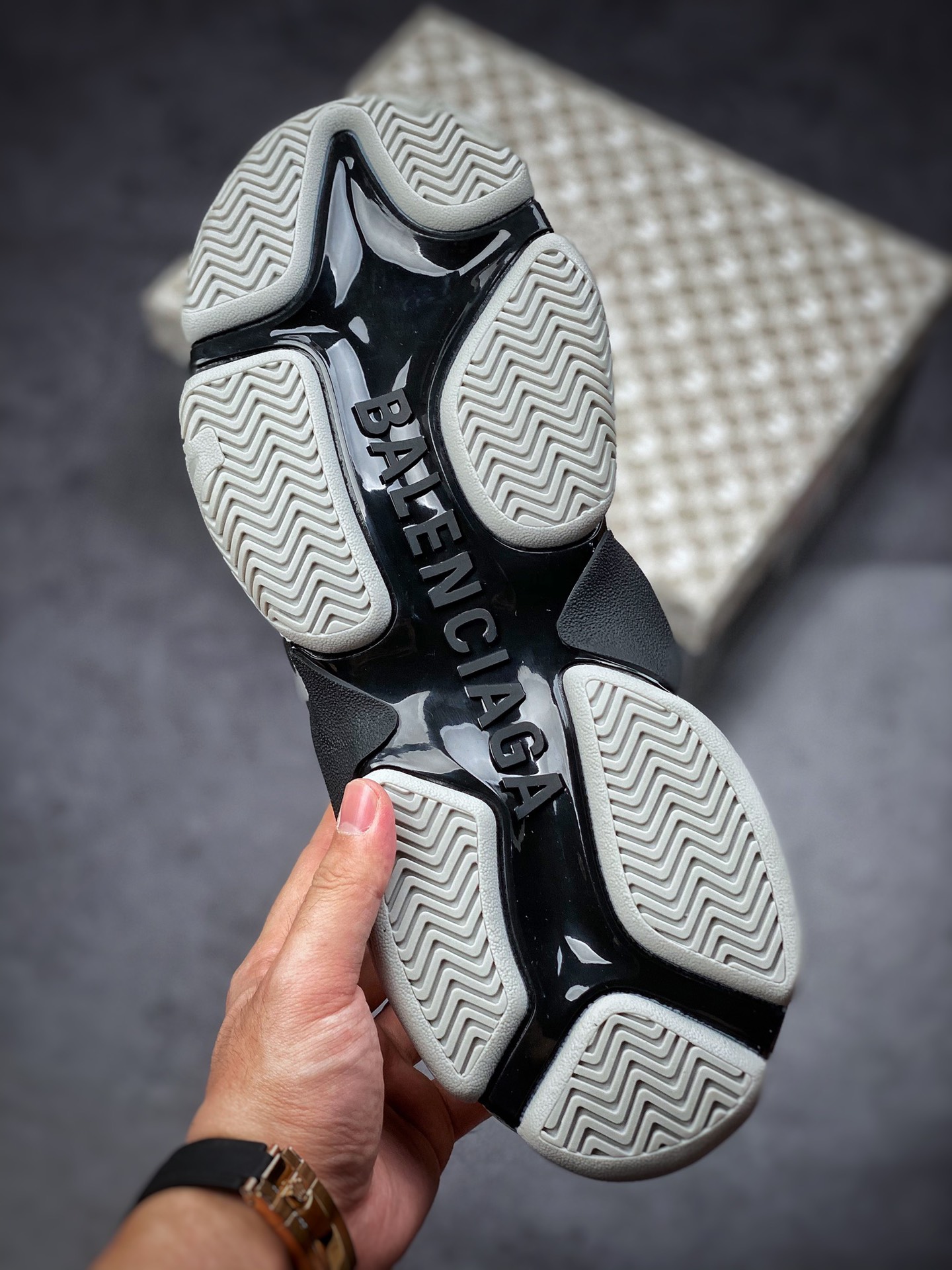 560 巴黎世家X阿迪达斯 1.0原底八层组合 距离adidas x GUCCI联名公布-莆田鞋,莆田鞋货源,高仿鞋,高仿鞋货源,安福档口,莆田高仿鞋,莆田鞋批发,高仿鞋批发,莆田高仿运动鞋,高仿运动鞋,莆田运动鞋 560 巴黎世家X阿迪达斯 1.0原底八层组合 距离adidas x GUCCI联名公布