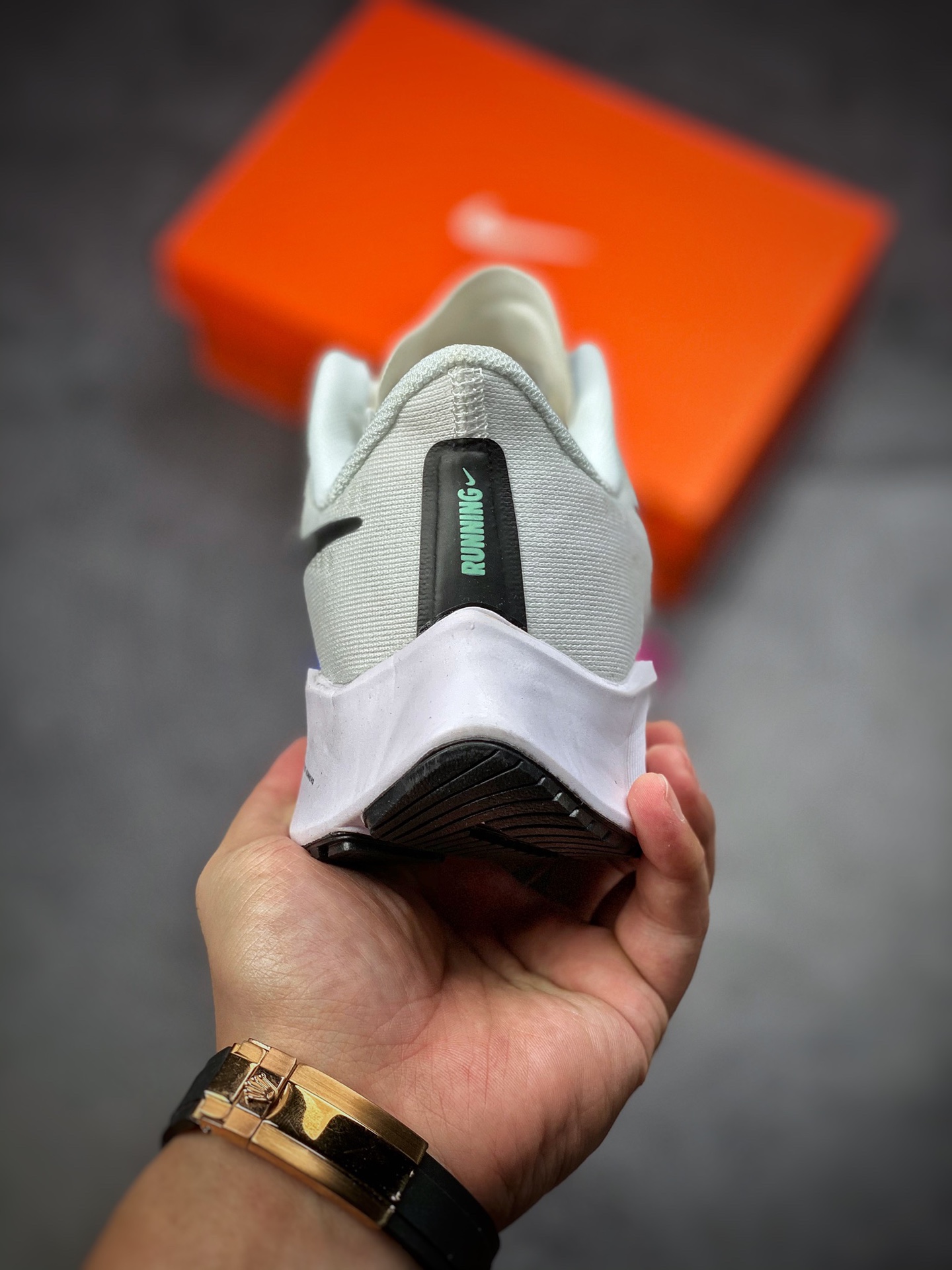 160  全新耐克纯原Nike Zoom Pegasus 37 Turbo 37代飞马涡轮增压马拉松慢跑鞋BQ9646-103