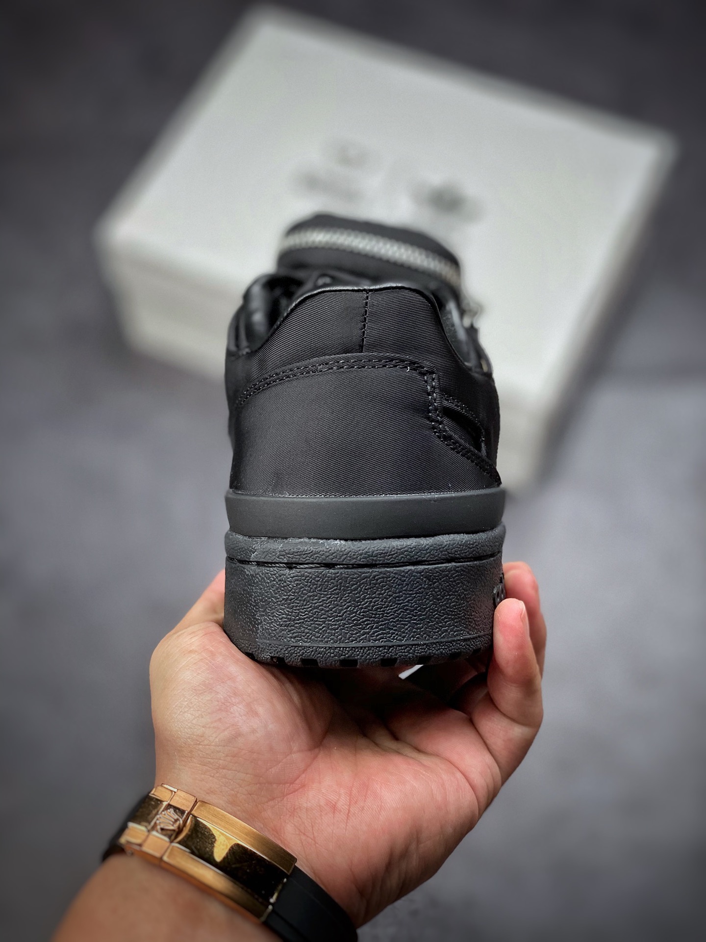 240 Prada x Adidas Originals Forum Low ”Re-Nylon” 普拉达联名时尚休闲板鞋GY7043-莆田鞋,莆田鞋货源,高仿鞋,高仿鞋货源,安福档口,莆田高仿鞋,莆田鞋批发,高仿鞋批发,莆田高仿运动鞋,高仿运动鞋,莆田运动鞋 240 Prada x Adidas Originals Forum Low ”Re-Nylon” 普拉达联名时尚休闲板鞋GY7043