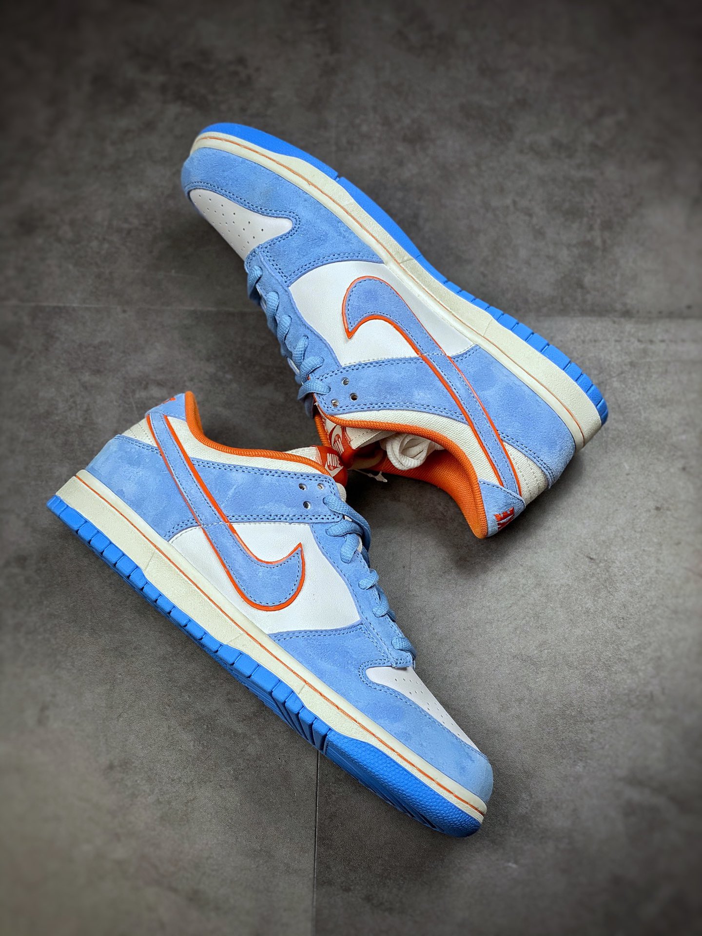 200  #性价比版本 Otomo Katsuhiro x Nike SB Dunk Low ”Steamboy OST”  LF0039-009