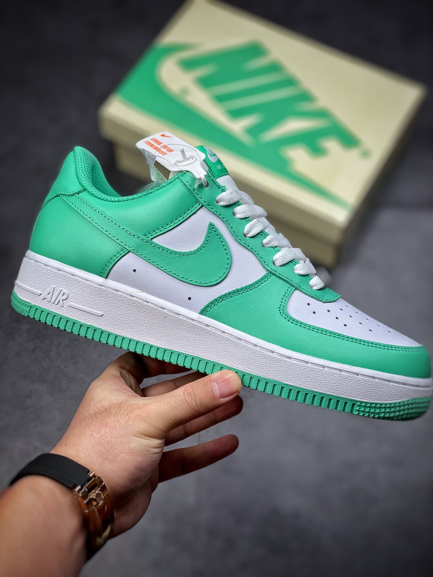 240  Nike Air Force 1 Low 07 蒂芙尼绿 BS8871-104