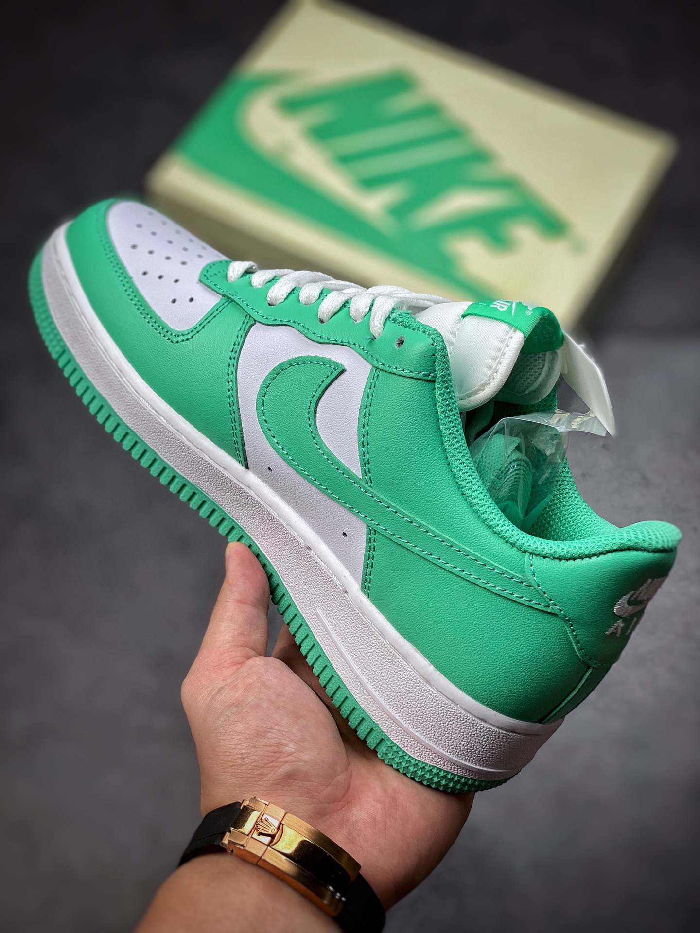 240  Nike Air Force 1 Low 07 蒂芙尼绿 BS8871-104