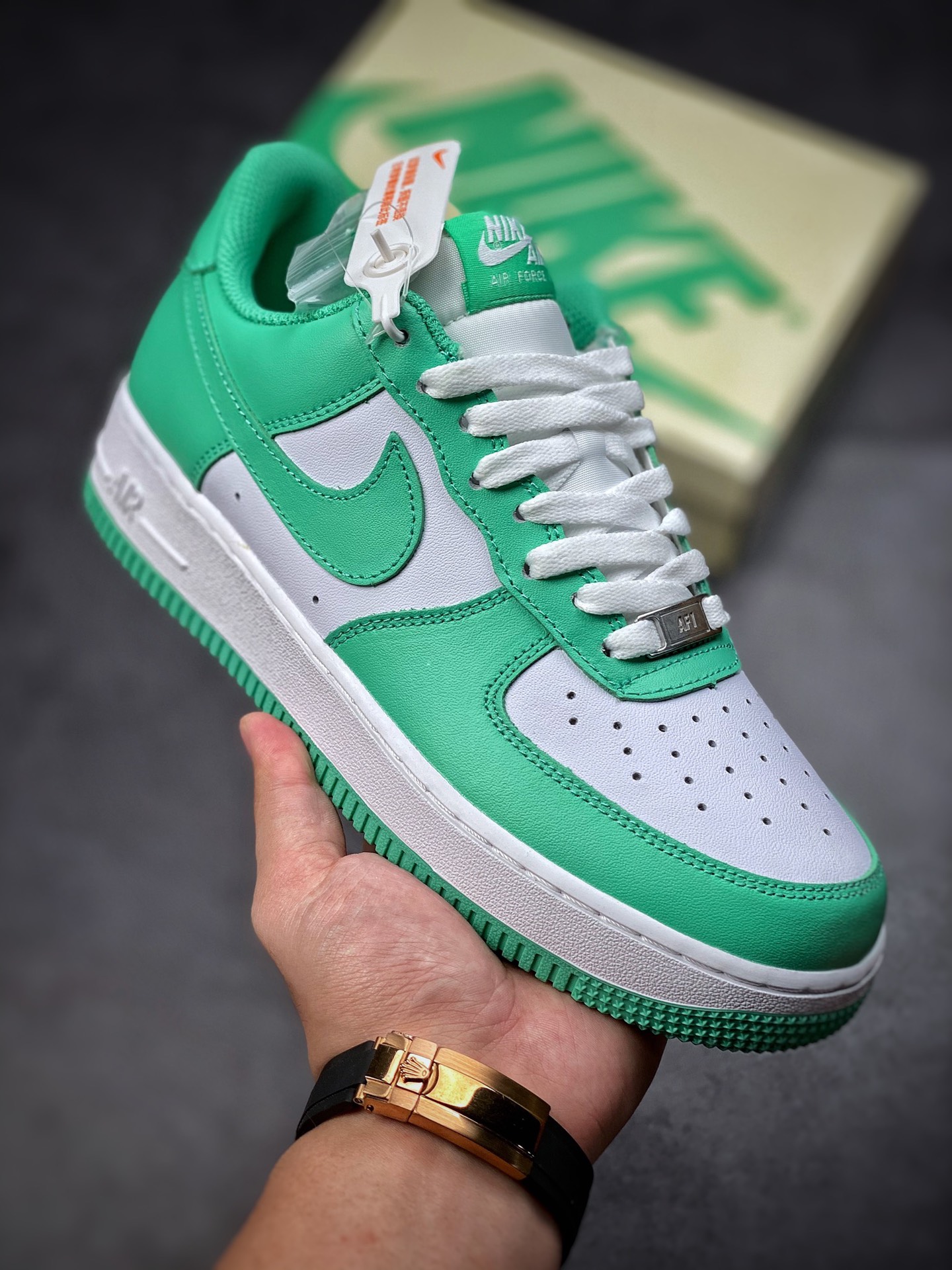 240  Nike Air Force 1 Low 07 蒂芙尼绿 BS8871-104