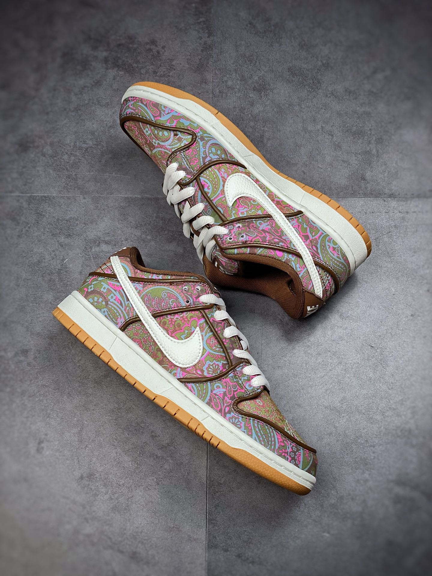 400  Nike SB Dunk Low “Paisley” 新腰果花 DH7534-200