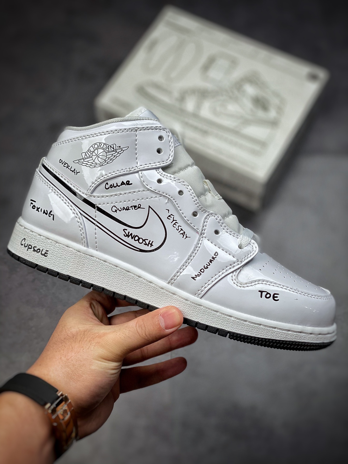 260  原装裸鞋级 市面最高工艺产物 Air Jordan 1 MID 纯原系列DQ1864-100