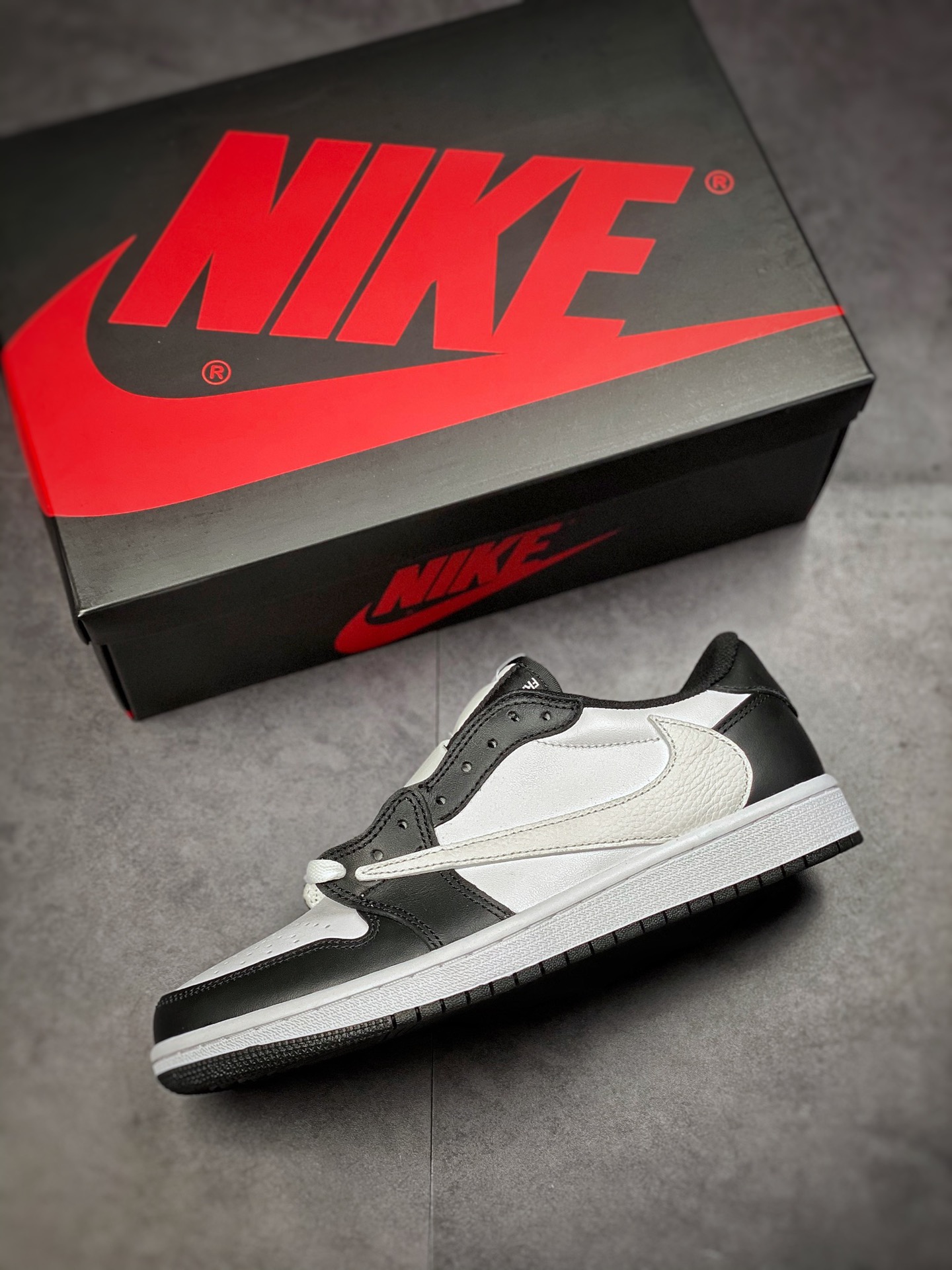 260  Travis Scott x Air Jordan 1 AJ1乔1 TS 联名倒钩 DM7866-010