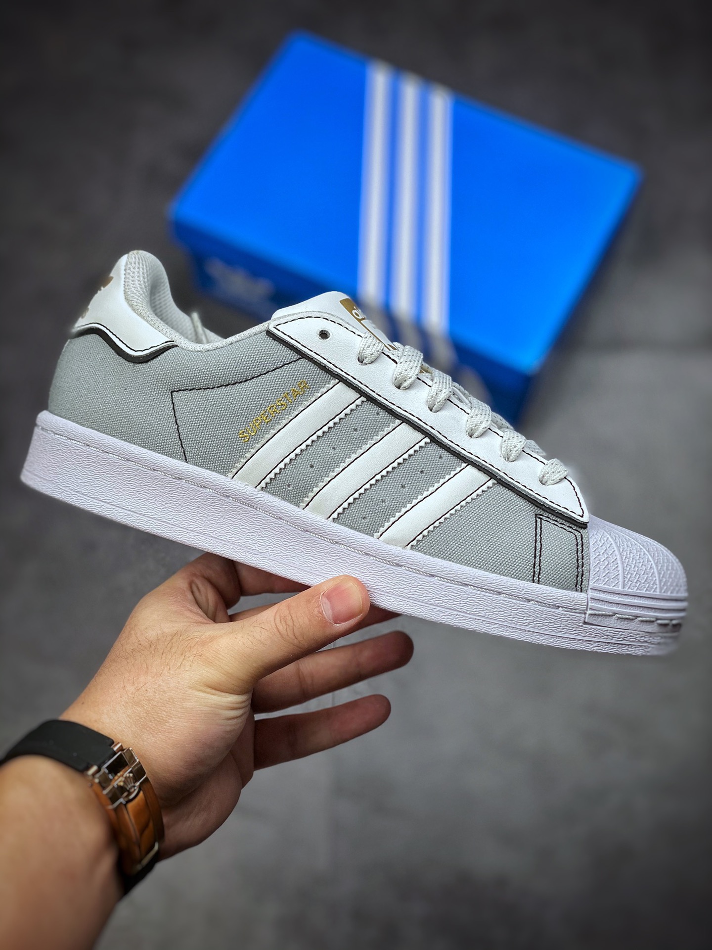 140  Adidas  Originals SUPERSTAR  全新配色贝壳头AJ7924