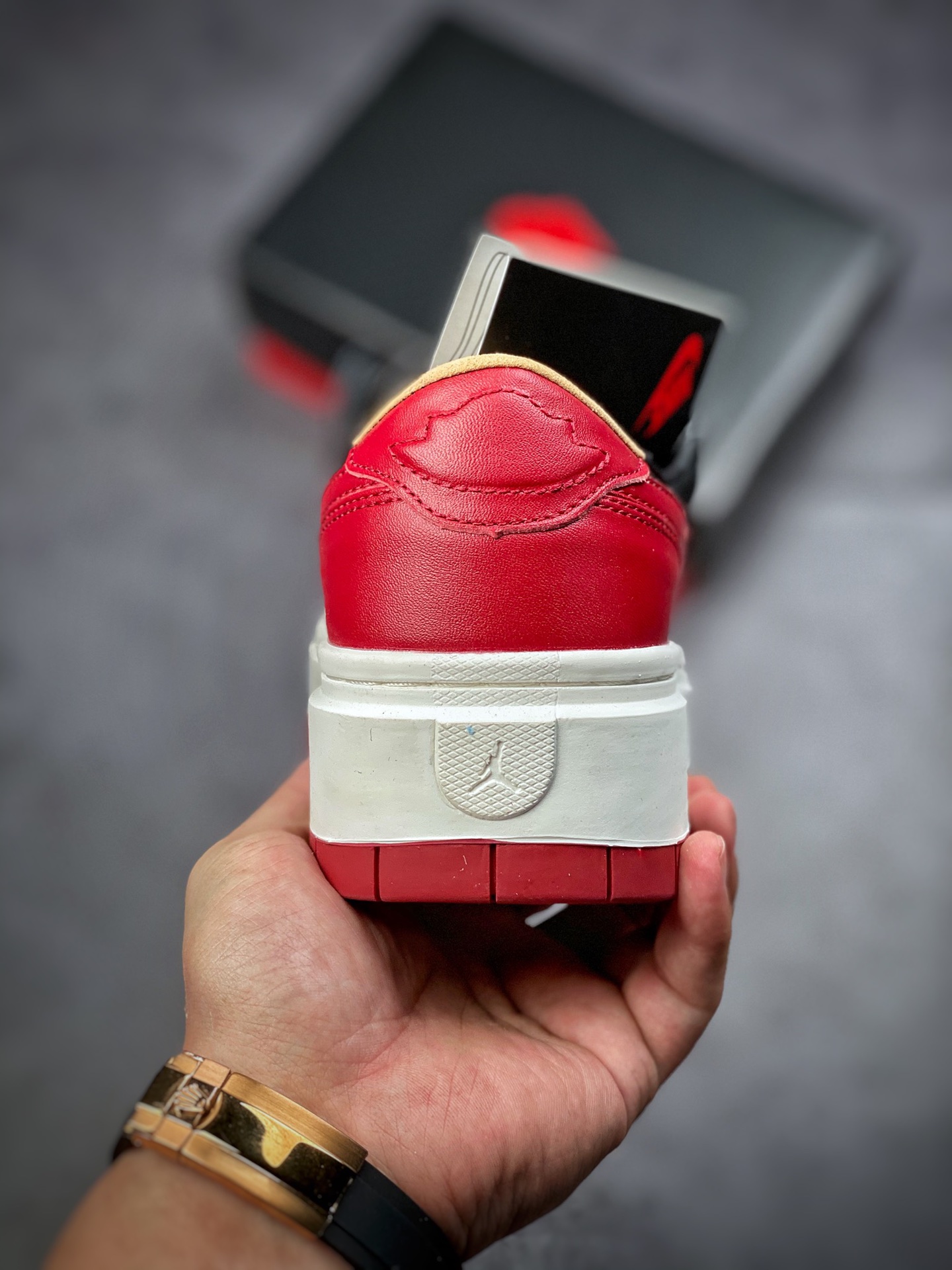 180  # Air Jordan 1 Elevate Low SE 厚底复古篮球鞋 黑红禁穿 DQ1823-006