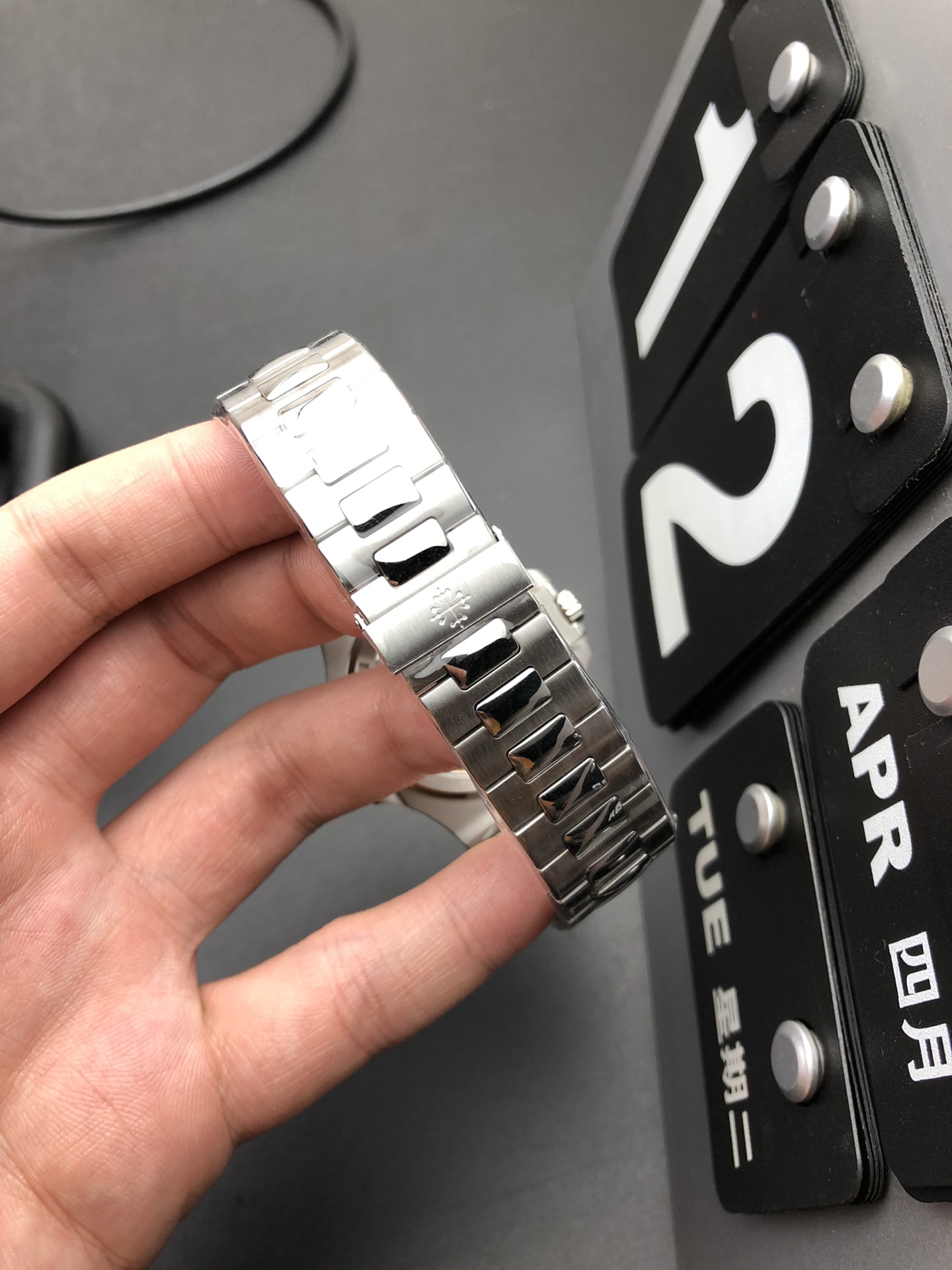 Patek Philippe 3K T钻绿鹦鹉螺