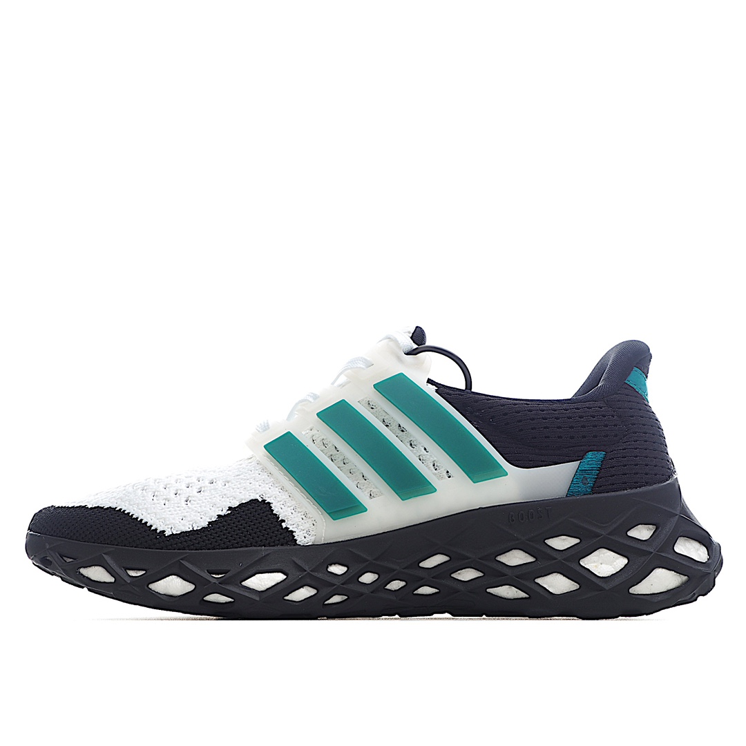 G0   Adidas Ultra Boost DNA Web UB 8.0网系列低帮袜套式针织鞋面休闲运动慢跑鞋GZ1593以 Ultra Boost 鞋款为蓝本打造了全新的鞋款，既有着传统的舒适脚感，还进一步完善了功能性。以通体打造，视觉效果十分清新，相当适合当下季节穿着，绝对可以让你成为街上最靓的仔。鞋面为跑者配备了 Primeknit 鞋面，弹性与包裹都进行了升级，在运动时更好地保护你的双脚。侧身处经典的三道杠 Logo 以黑色呈现，使整体造型更加和谐。最后以搭载全掌 Boost 的中底收尾，保证软弹舒适的脚感，并且还使用了橡胶框将 Boost 材质进行包裹，让整体的耐用性提高了不少。