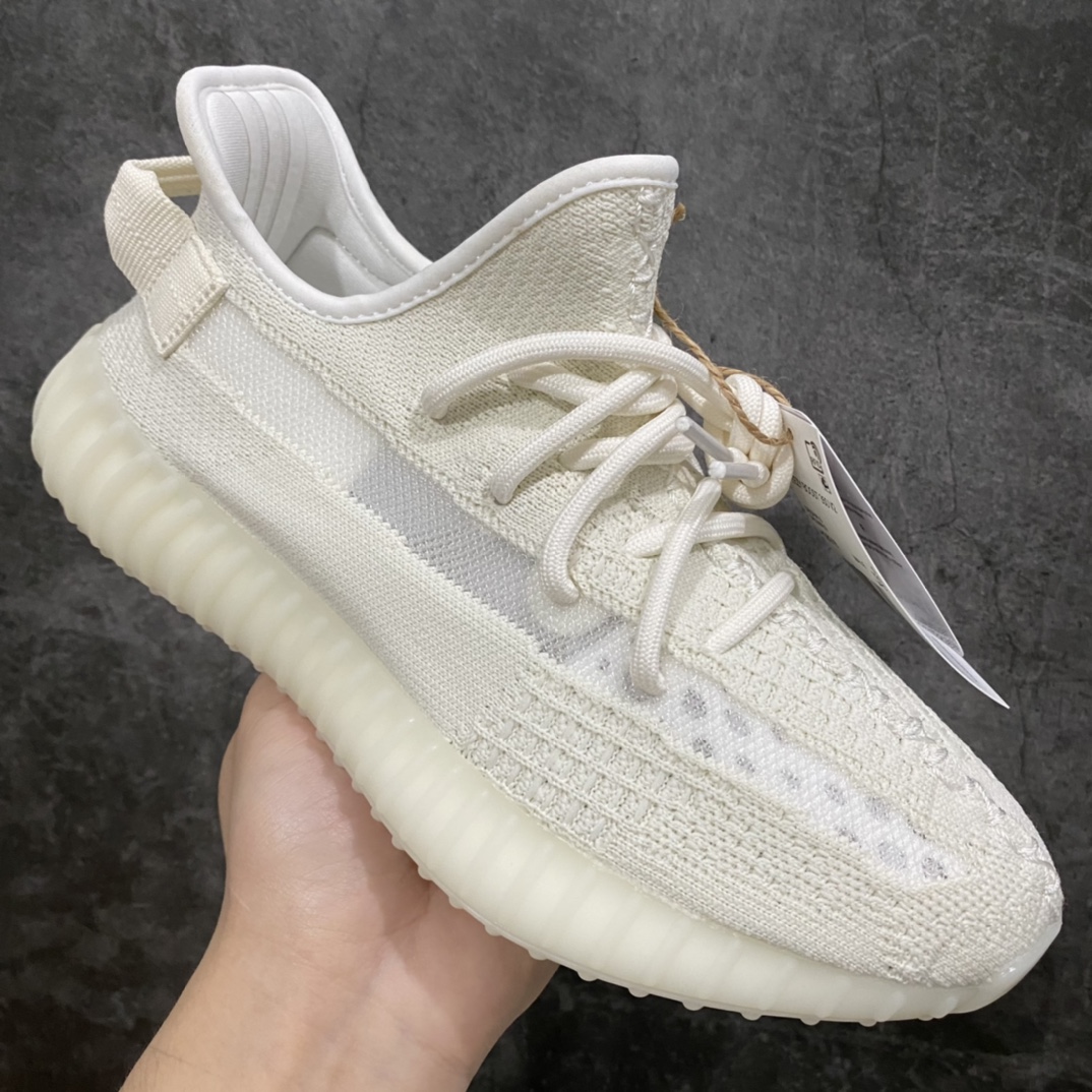 图片[3]-W1性价比版本 全新批次 市售最强性价比 某知名大厂支线产品 跑遍市场筛选最强最稳定性价比批次 Yeezy 350v2 天使系列配色合集 AD Yeezy Boost 350 V2 白冰淇淋2.0 HQ6316 鞋型完美升级 疯狂碾压市面同价位版本 大底饱满脚感完美 核心优势供应 助力发展 稳定走量私信 尺码：36 36.5 37 38 38.5 39 40 40.5 41 42 42.5 43 44 44.5 45 46 46.5 47 48-选品中心