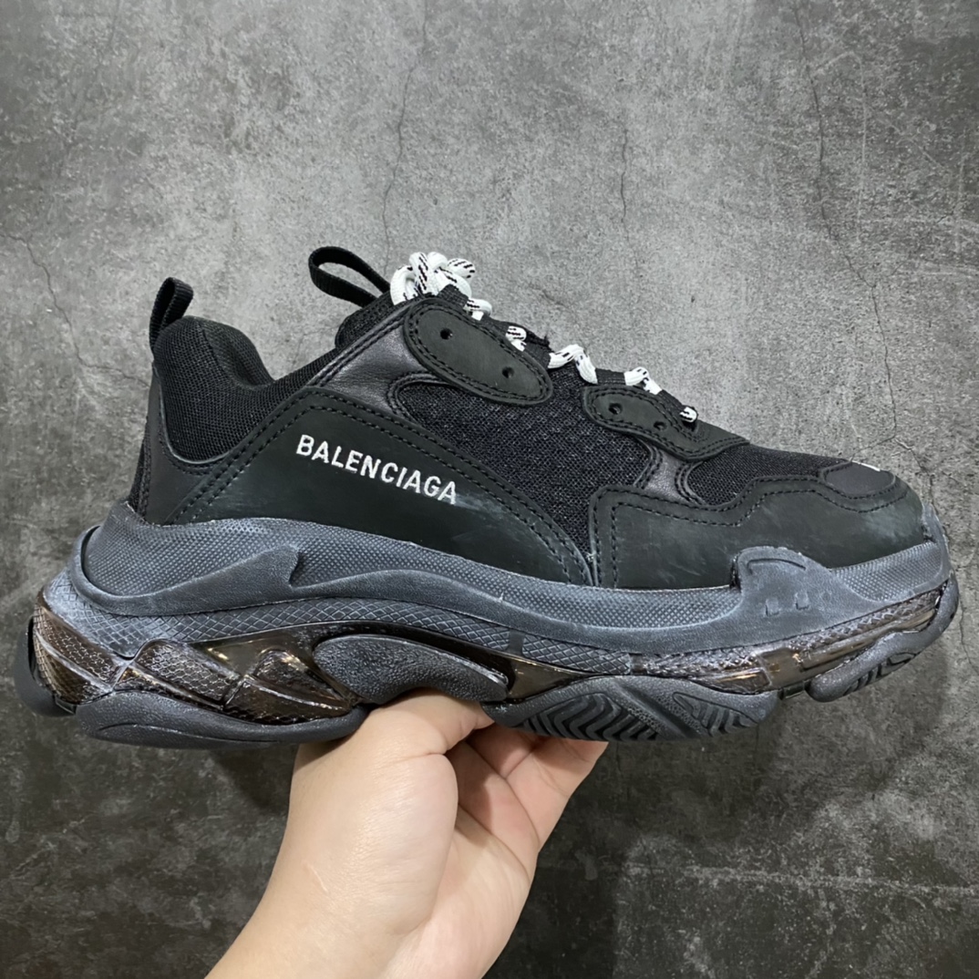总裁版本巴黎世家气垫 Balenciaga Tripls S气垫老爹鞋纯黑 几个巴黎大厂做工最好的一个版本 全部原厂材料 细节极度还原 尺码:35-45-选品中心