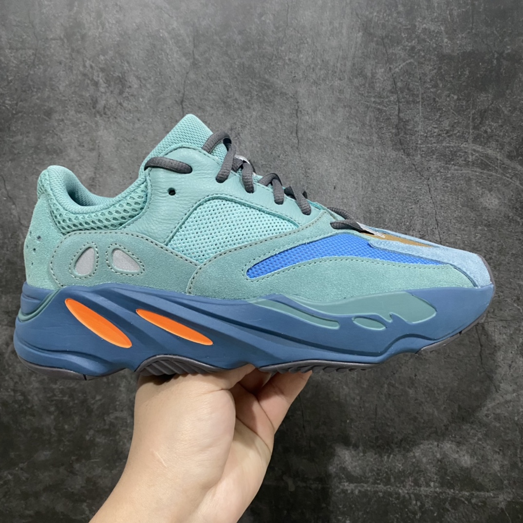 LW老汪版本Yeezy700 Faded Azure橄榄绿青铜器GZ2002 可以说是市场天花板之一, 所有细节和材料都是原厂的,lw的货你值得信赖💪🏻 尺码:36-47-选品中心