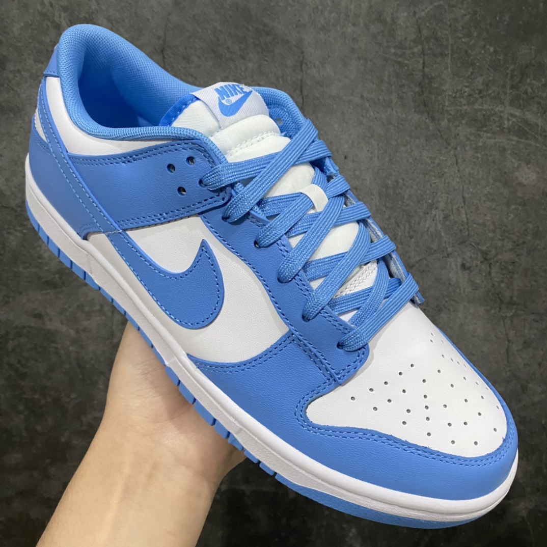 图片[4]-K版纯原Dunk 大学蓝 性价比中的天花板存在 没有之一 货号：DD1391-102 原厂Sadesa D7 皮料 厚度1.45CM 细纹排气孔完全一致 全套原楦原模倾力打造完美版型 独家原厂航空铝磨具打磨大底 鞋头坡度极致还原 无解鞋型 原盒原配 圈内天花板工艺 原厂冲刀 超高清洁度 全鞋零毛边皮料切割 采用原厂百宏鞋带以及原厂百宏织唛舌标 内标可供原厂几率过验 原厂中底布黄色点胶 原厂中底布拉帮走线遵循公司‼️ 尺码：35.5 36 36.5 37.5 38 38.5 39 40 40.5 41 42 42.5 43 44 44.5 45 46 47.5-选品中心