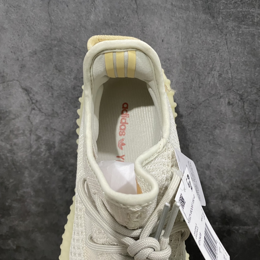 图片[8]-S2版本Yeezy350v2 Light白黄变色GY3438 此版本的yeezy有的配色做的很好，有的配色做的比较一般，这个配色做的就很不错，这个版本出货都是最快的，而且配色非常齐全，属于中高端版本，终端💪🏻 尺码：36-48-选品中心
