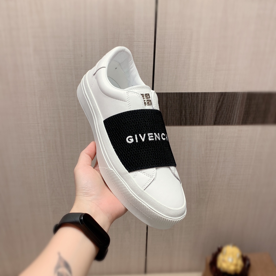 I0   原版1:1  纪梵希 Givenchy * 官网•同款高•版本最新•爆款休闲鞋，专柜1:1。顶端品牌[勾引]奢侈～代购，顶级～质量。专柜同卖产品[强]鞋面選用进口透气牛皮搭配材质➕透气羊皮内里•精细做工。原版个性时尚柔软橡膠耐磨防滑大底，上脚轻巧舒适，实物拍摄🎬實物更好看，0178广州码: 38-44，黑色，白色可选
