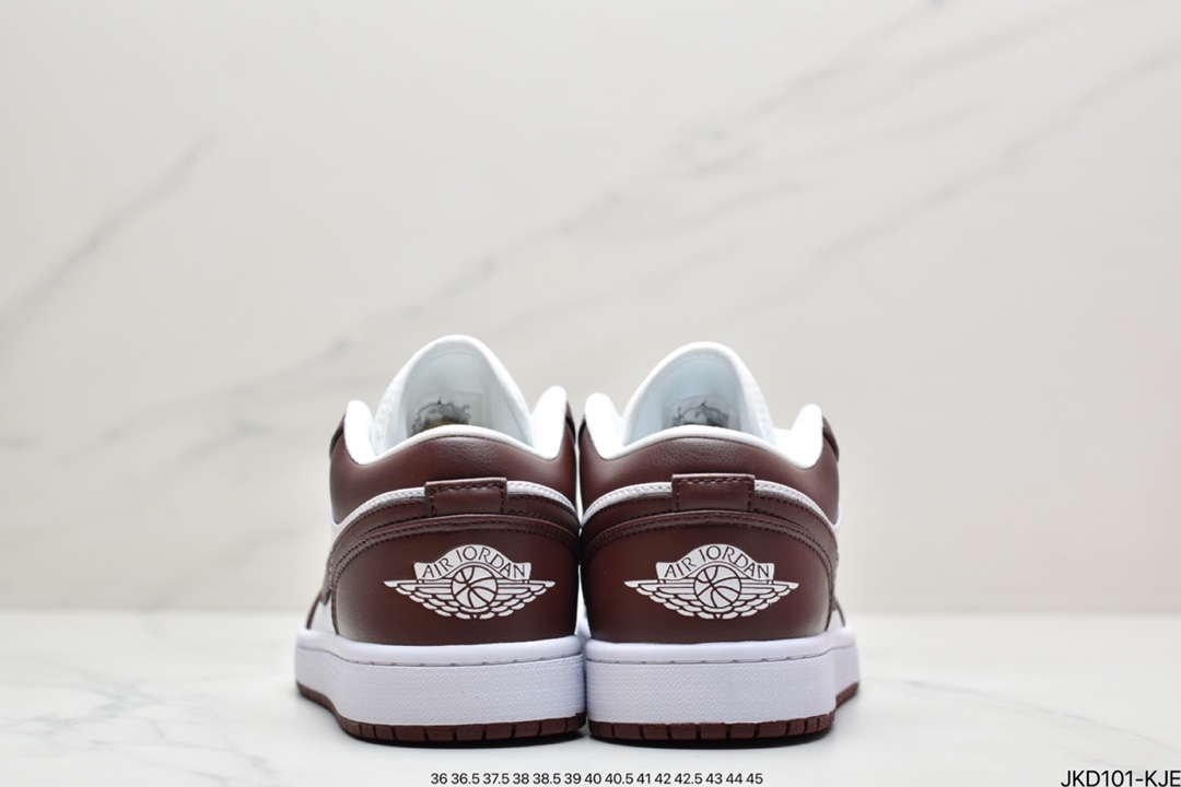 160 Air Jordan 1 Low AJ1乔1低帮休闲板鞋 DC0774
