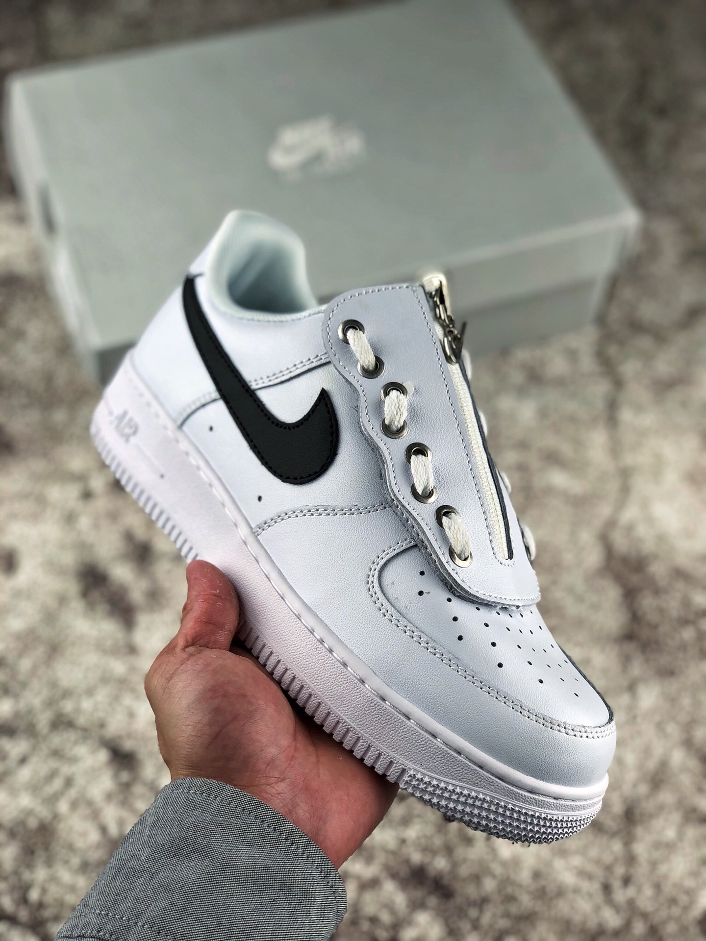 本地自取 支持放店
Nk Air Force 1’07 Low 