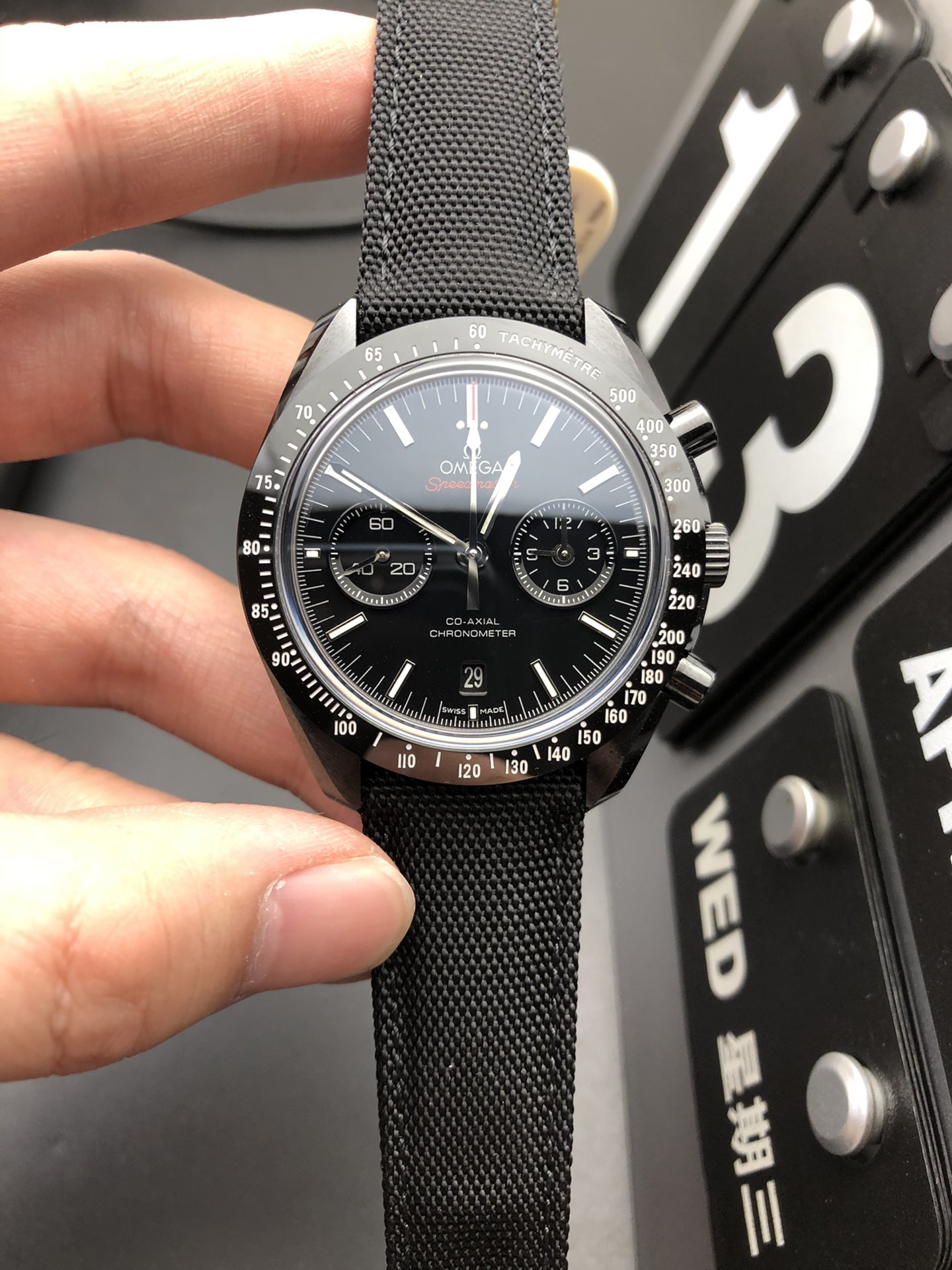 Omega OM 陶瓷超霸