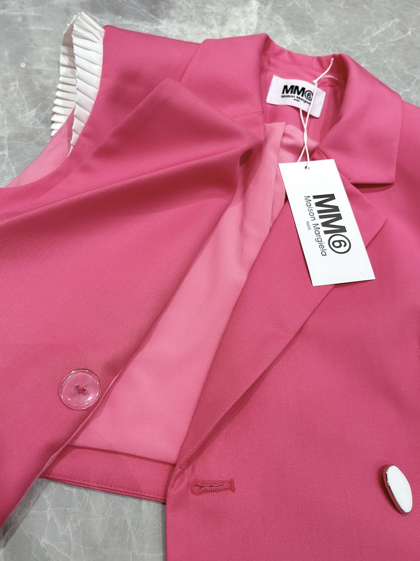 New Exclusive Package: P759 Women’s Suit with Flying-Sleeve Design and Increased Waistline - 图片 6