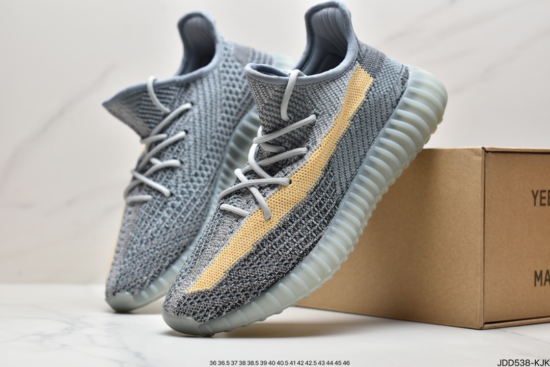 120 真爆联乘侃爷Kanye West x Adidas Yeezy Boost 350 V2”Light” 棉花白慢跑鞋EG7491-莆田鞋,莆田鞋货源,高仿鞋,高仿鞋货源,安福档口,莆田高仿鞋,莆田鞋批发,高仿鞋批发,莆田高仿运动鞋,高仿运动鞋,莆田运动鞋 120 真爆联乘侃爷Kanye West x Adidas Yeezy Boost 350 V2”Light” 棉花白慢跑鞋EG7491