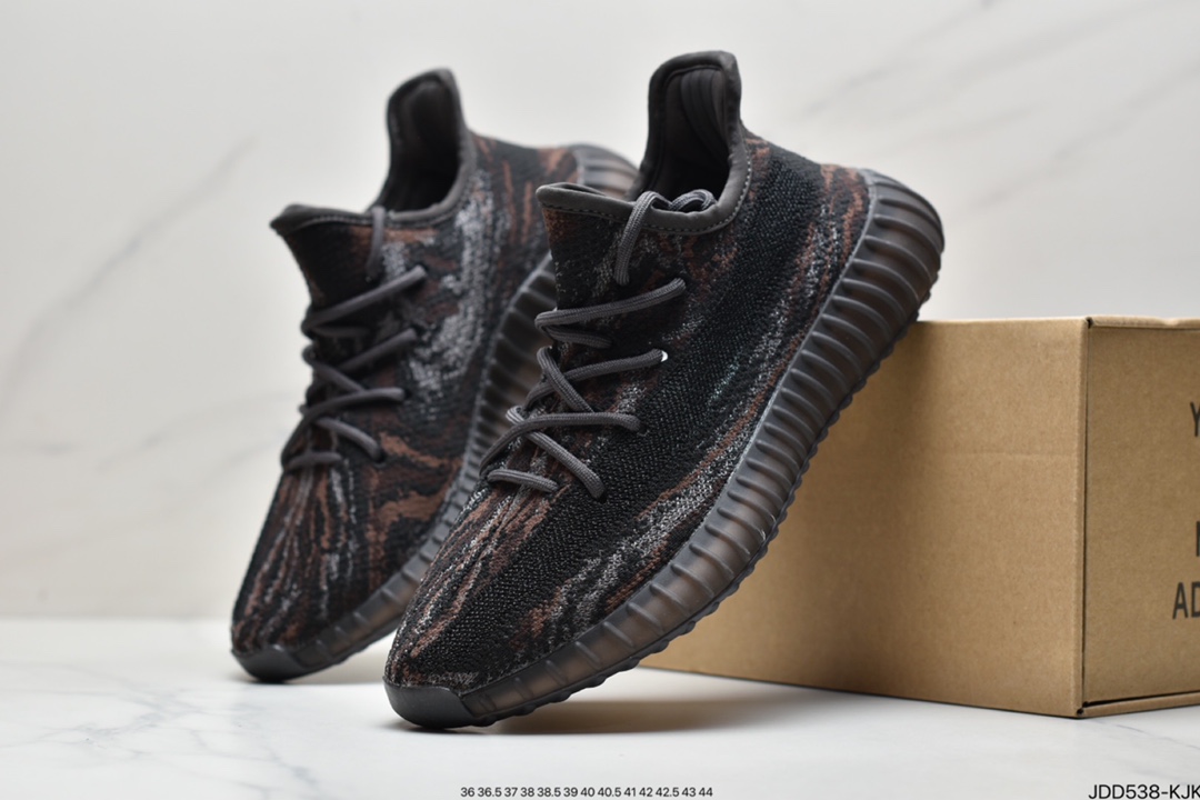 120 真爆联乘侃爷Kanye West x Adidas Yeezy Boost 350 V2”Light” 棉花白慢跑鞋EG7491-莆田鞋,莆田鞋货源,高仿鞋,高仿鞋货源,安福档口,莆田高仿鞋,莆田鞋批发,高仿鞋批发,莆田高仿运动鞋,高仿运动鞋,莆田运动鞋 120 真爆联乘侃爷Kanye West x Adidas Yeezy Boost 350 V2”Light” 棉花白慢跑鞋EG7491