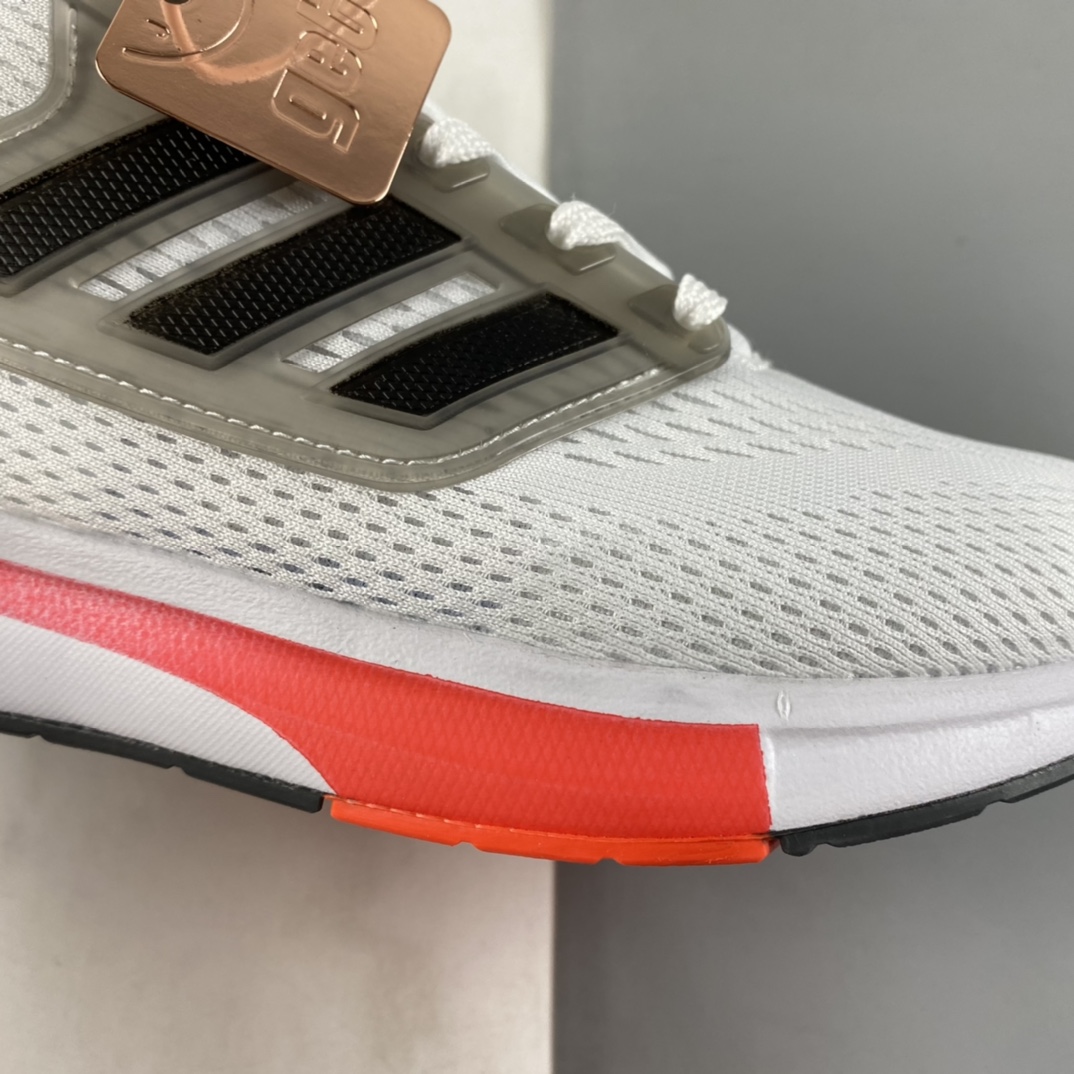 P170  Adidas  EQ21RUN 阿迪轻盈系列网布透气慢跑鞋 H00511