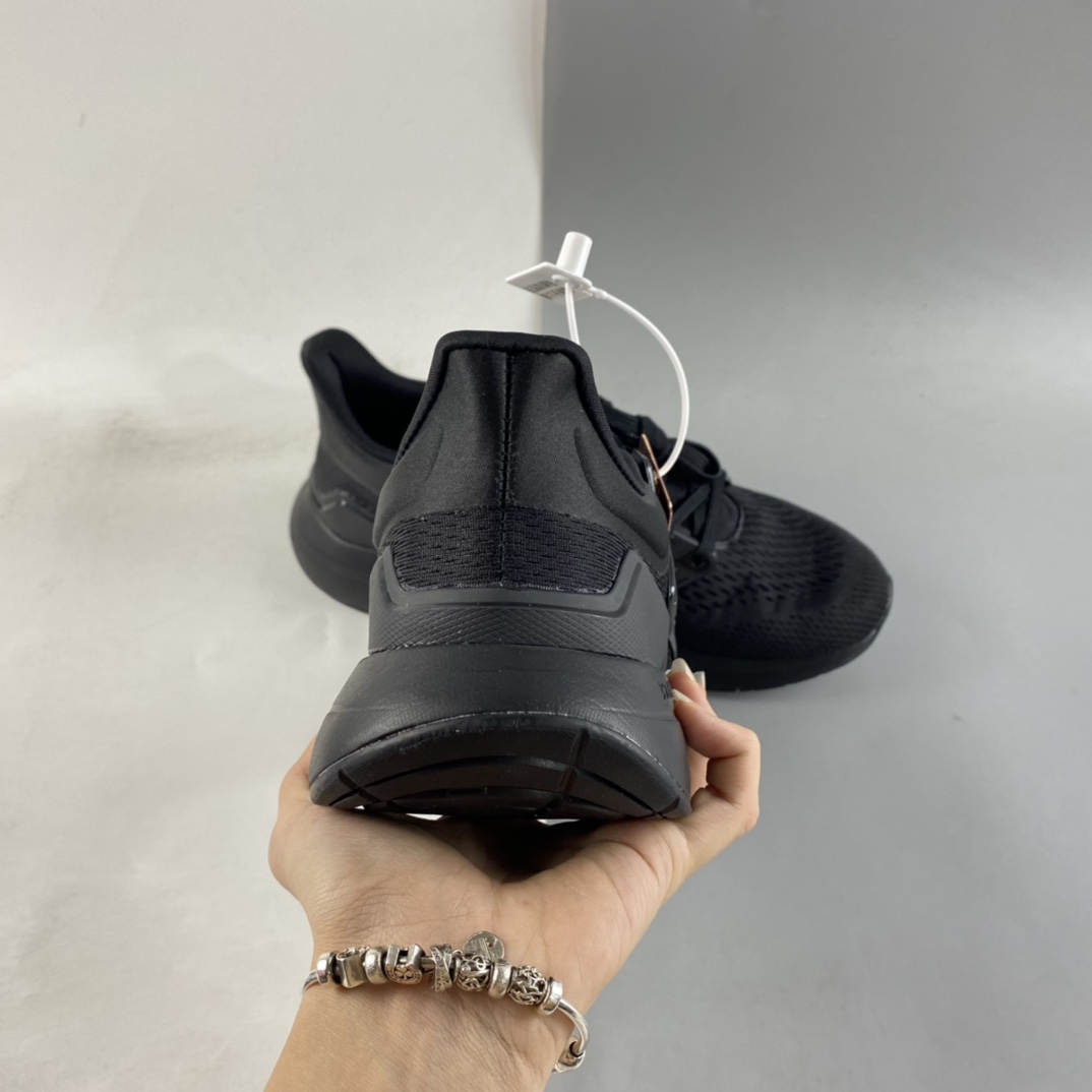 P170  Adidas  EQ21RUN 阿迪轻盈系列网布透气慢跑鞋 H00545